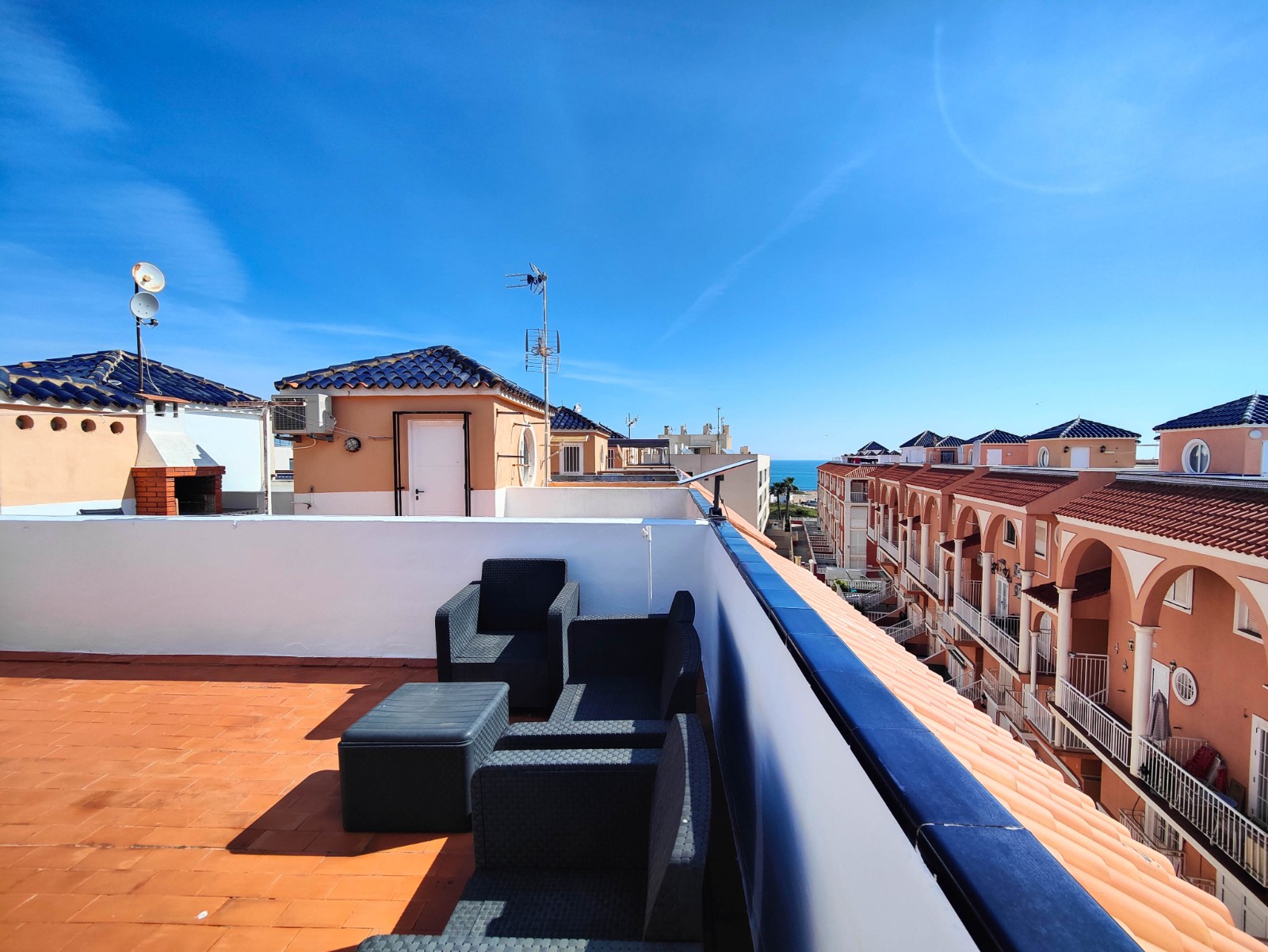 For sale - 2 Bedroom 2 Bathroom Penthouse in Torrevieja - La Mata  - Alicante