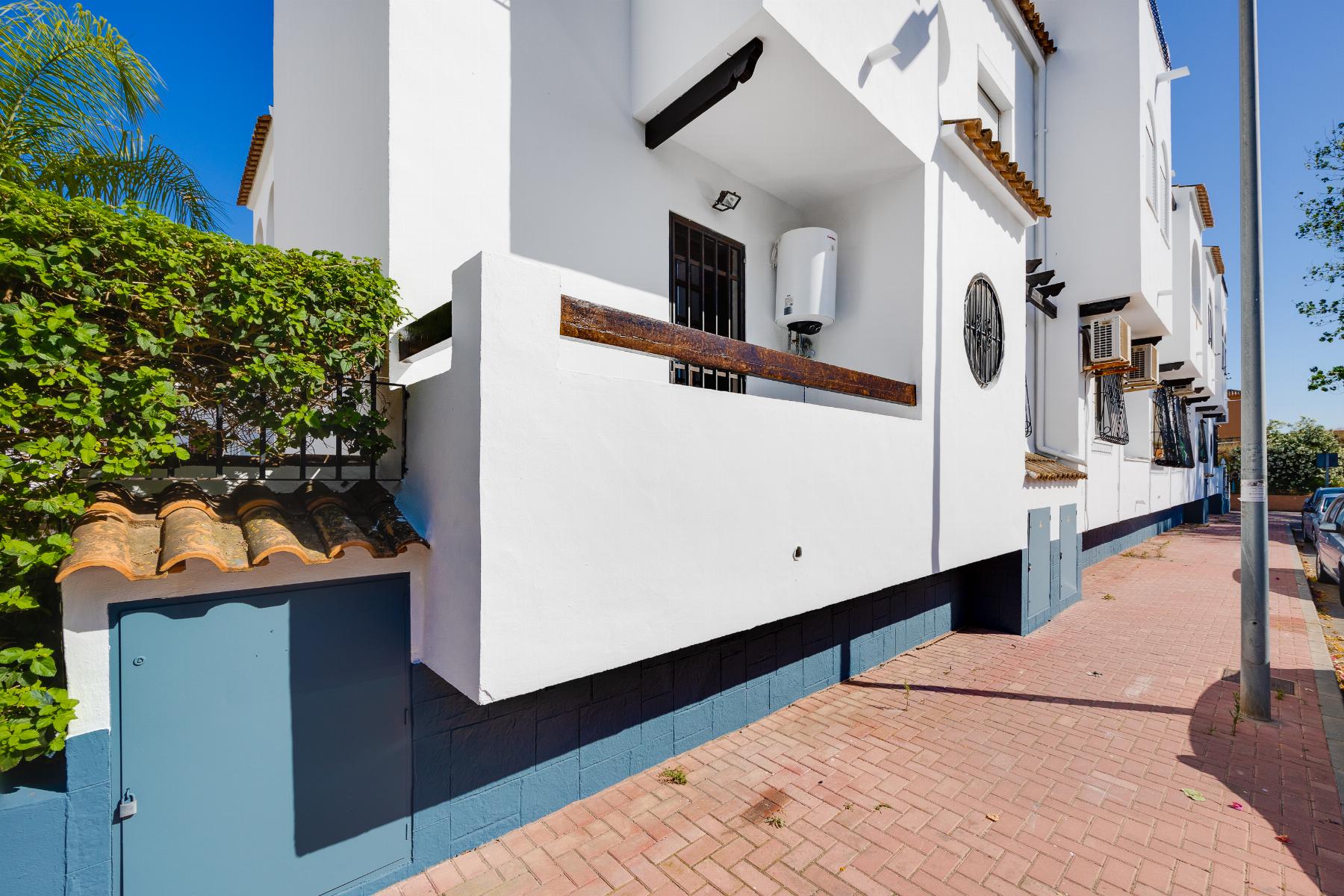 Sold - SOLD-2 Bedroom 1 Bathroom Ground Floor apartment in Torrevieja - playa de los naufragos  - Alicante