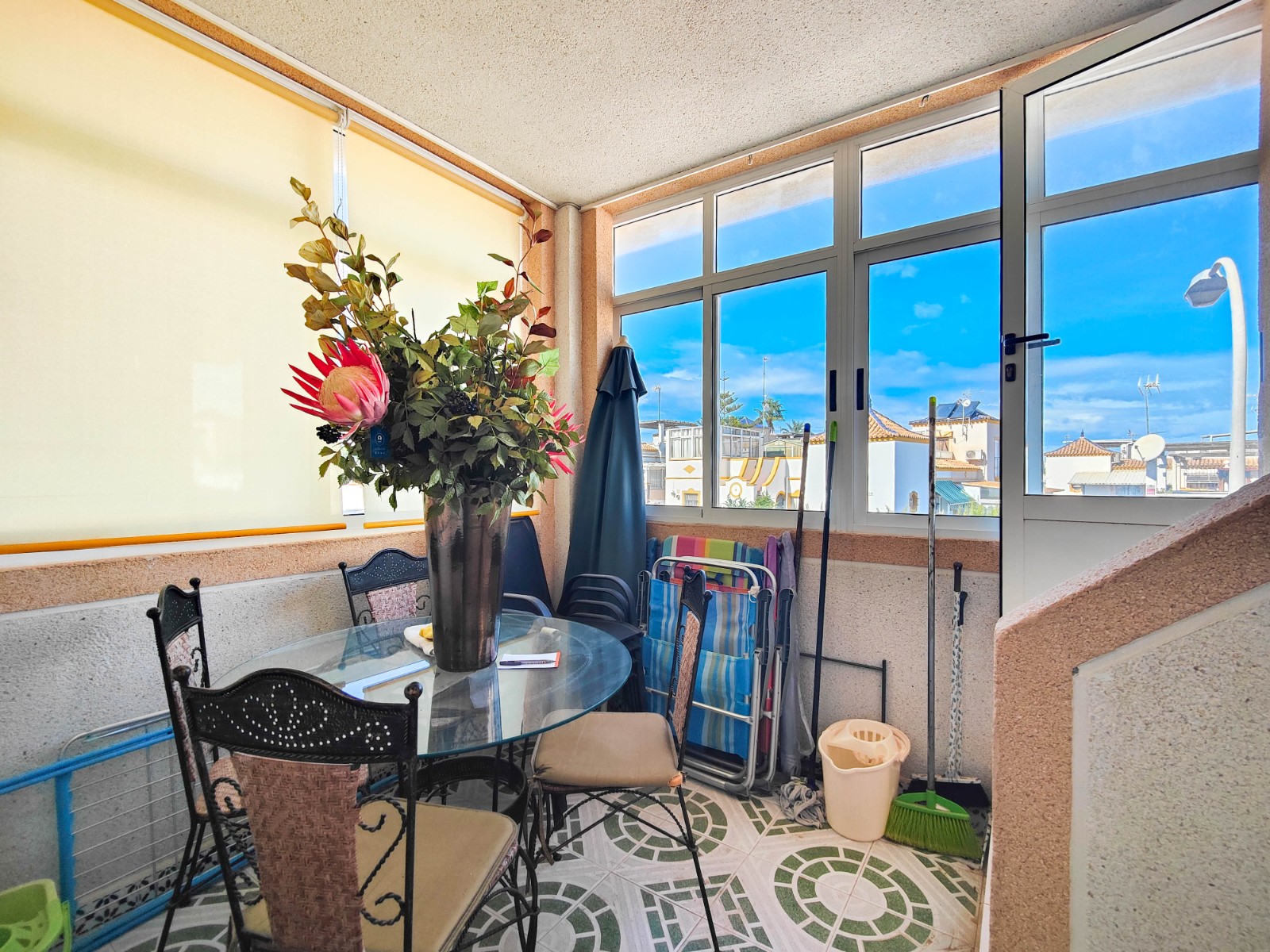 For sale - 1 Bedroom 1 Bathroom Top floor bungalow in Torrevieja - Punta Prima    - Alicante