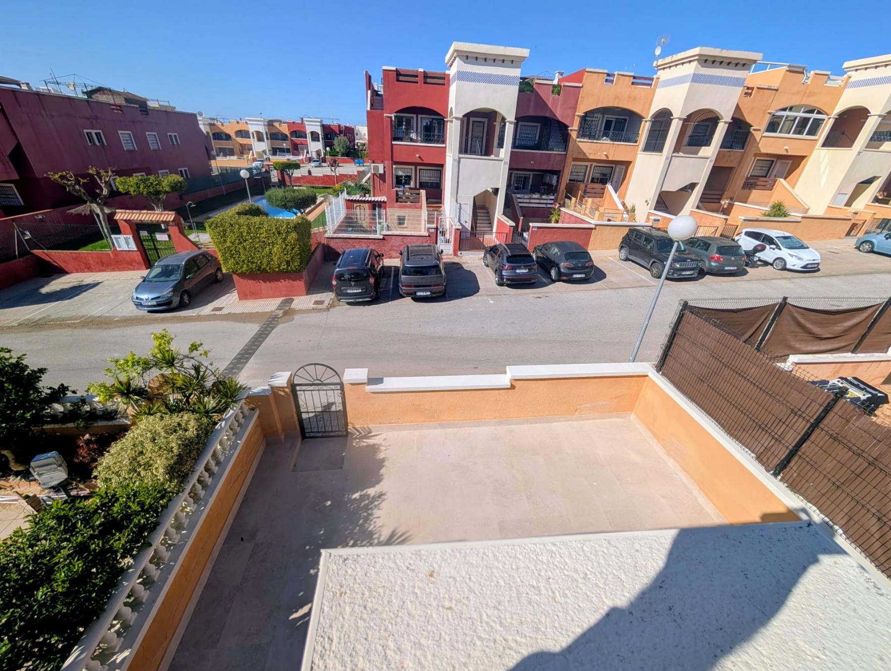 For sale - 3 Bedroom 2 Bathroom Chalet in Orihuela Costa - Dream Hills  - Alicante