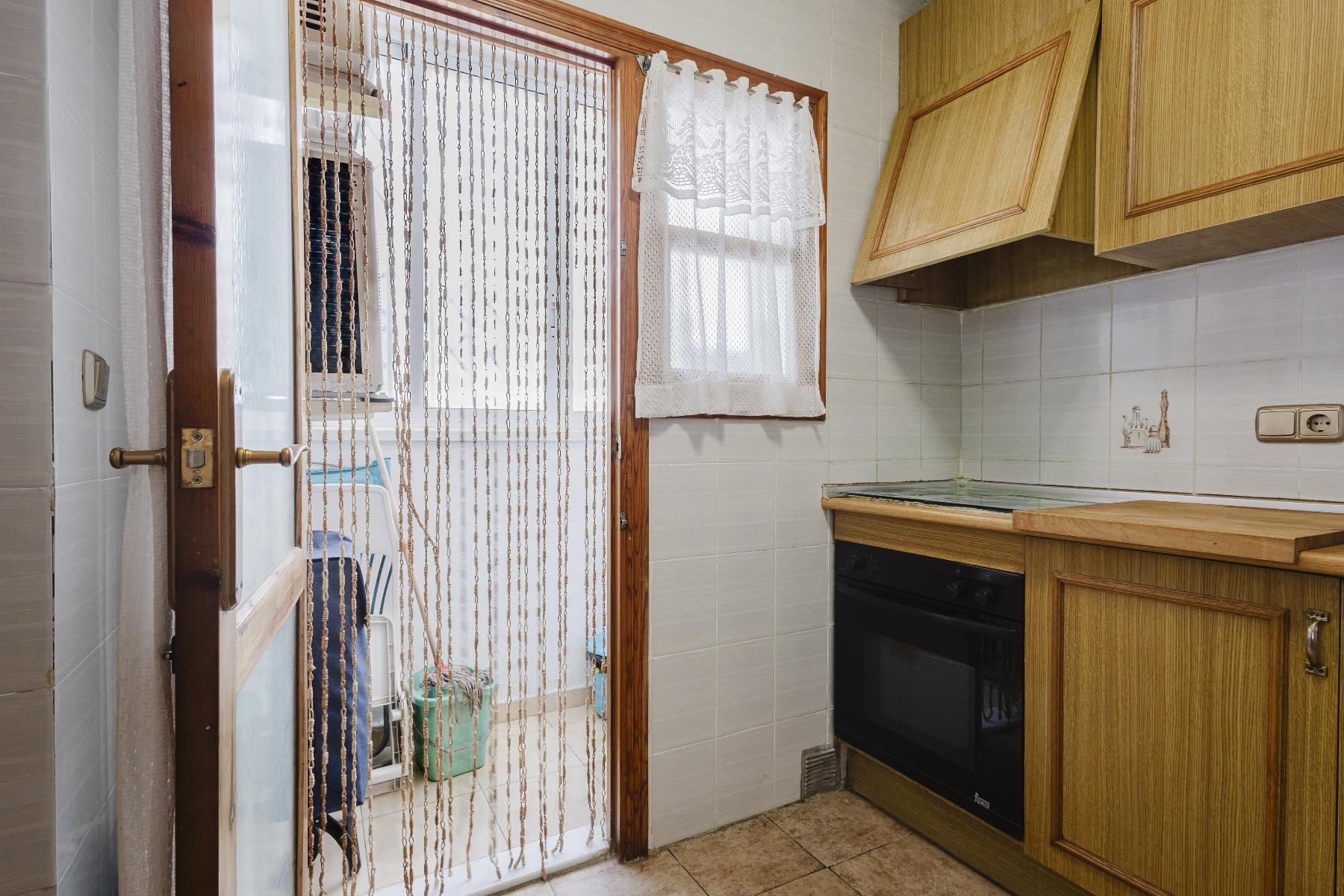 For sale - 2 Bedroom 1 Bathroom Atico in Torrevieja - Playa del Acequión  - Alicante