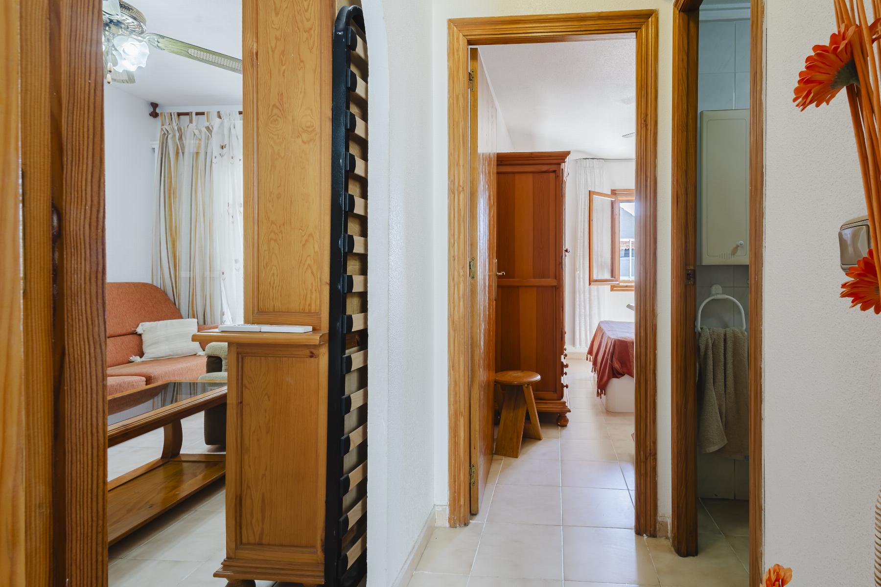 For sale - 2 Bedroom 1 Bathroom Atico in Torrevieja - Playa del Acequión  - Alicante