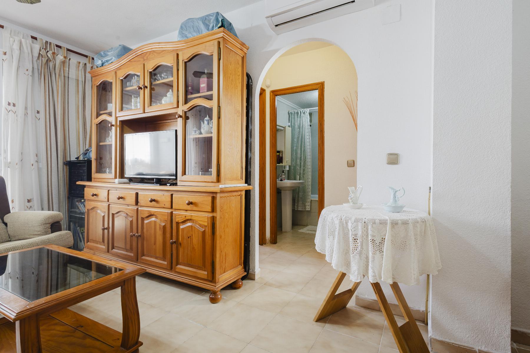 For sale - 2 Bedroom 1 Bathroom Atico in Torrevieja - Playa del Acequión  - Alicante