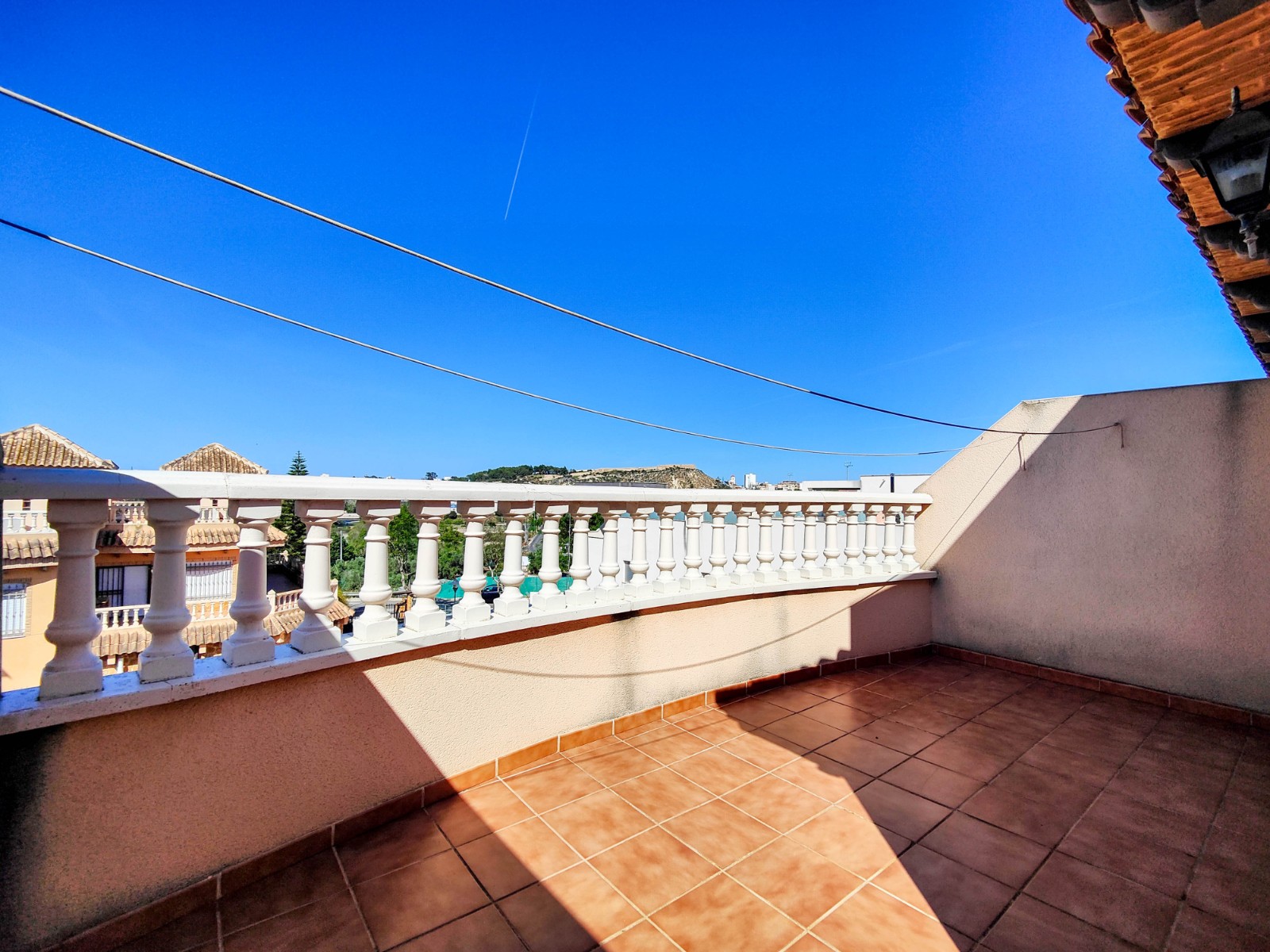 For sale - 4 Bedroom 3 Bathroom Townhouse in Guardamar del Segura - Guardamar - El Raso  - Alicante