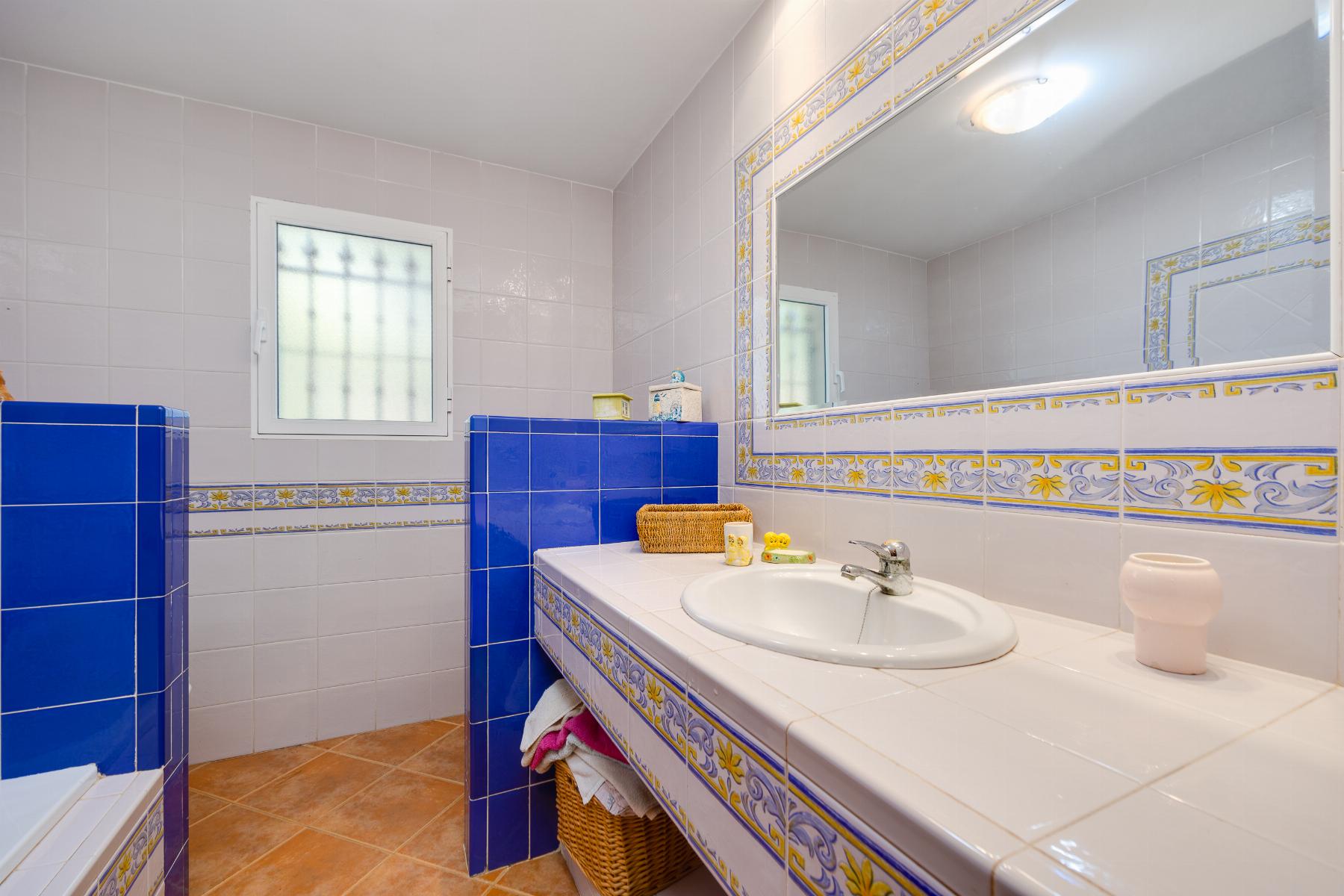 For sale - 5 Bedroom 3 Bathroom Chalet in San Miguel de Salinas - San Miguel de Salinas  - Alicante