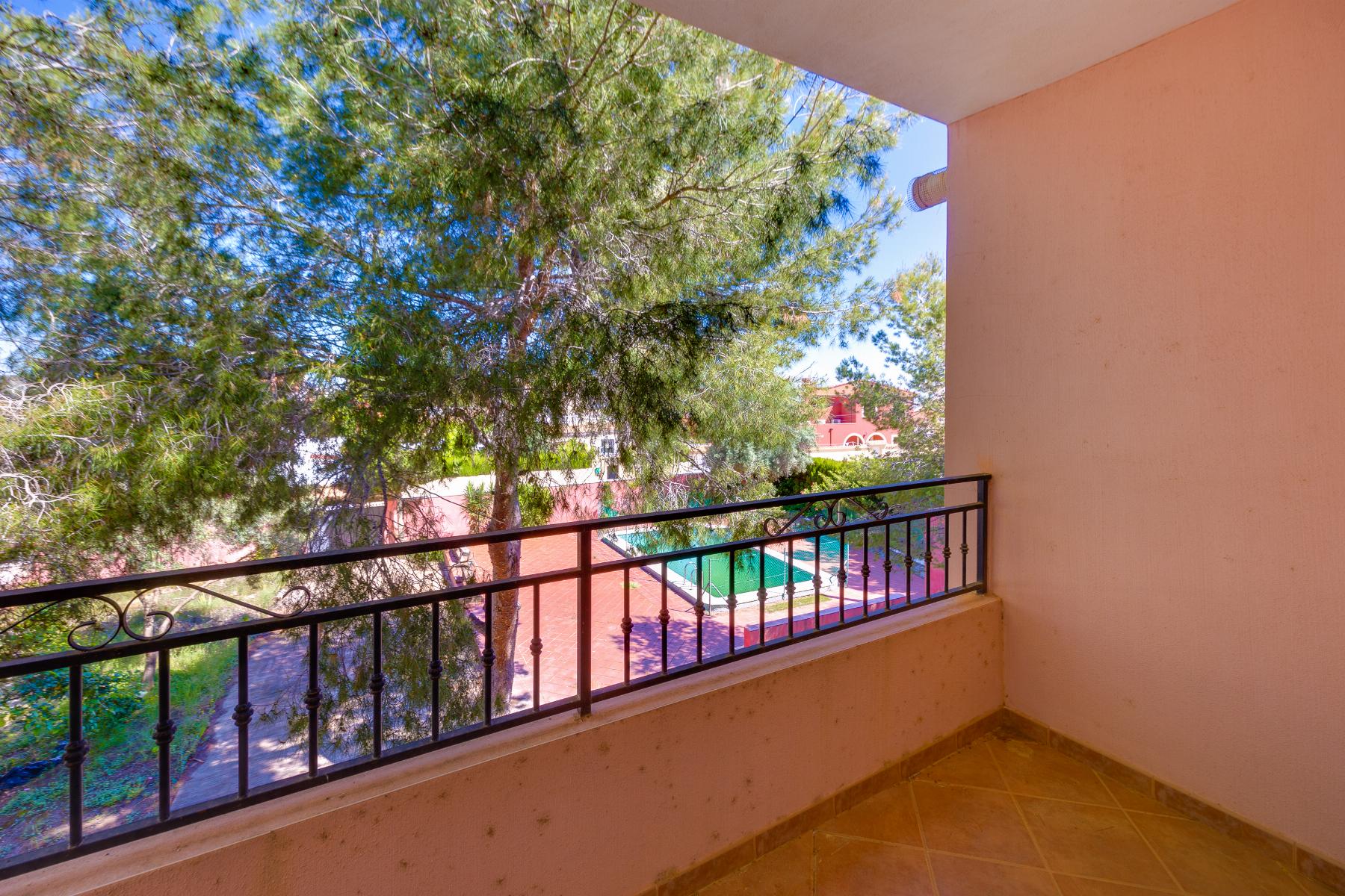 For sale - 5 Bedroom 3 Bathroom Chalet in San Miguel de Salinas - San Miguel de Salinas  - Alicante