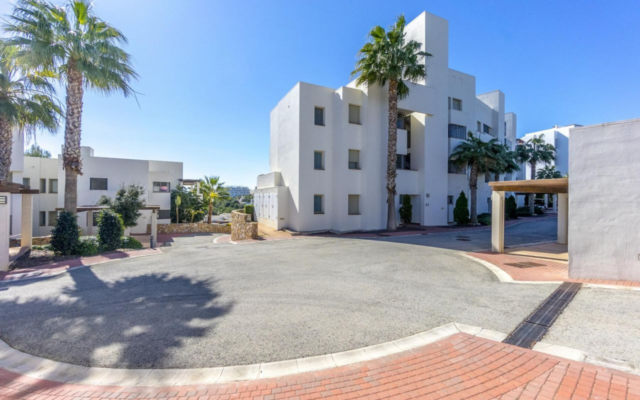 For sale - 2 Bedroom 2 Bathroom Penthouse in Orihuela Costa - Las Colinas Golf  - Alicante