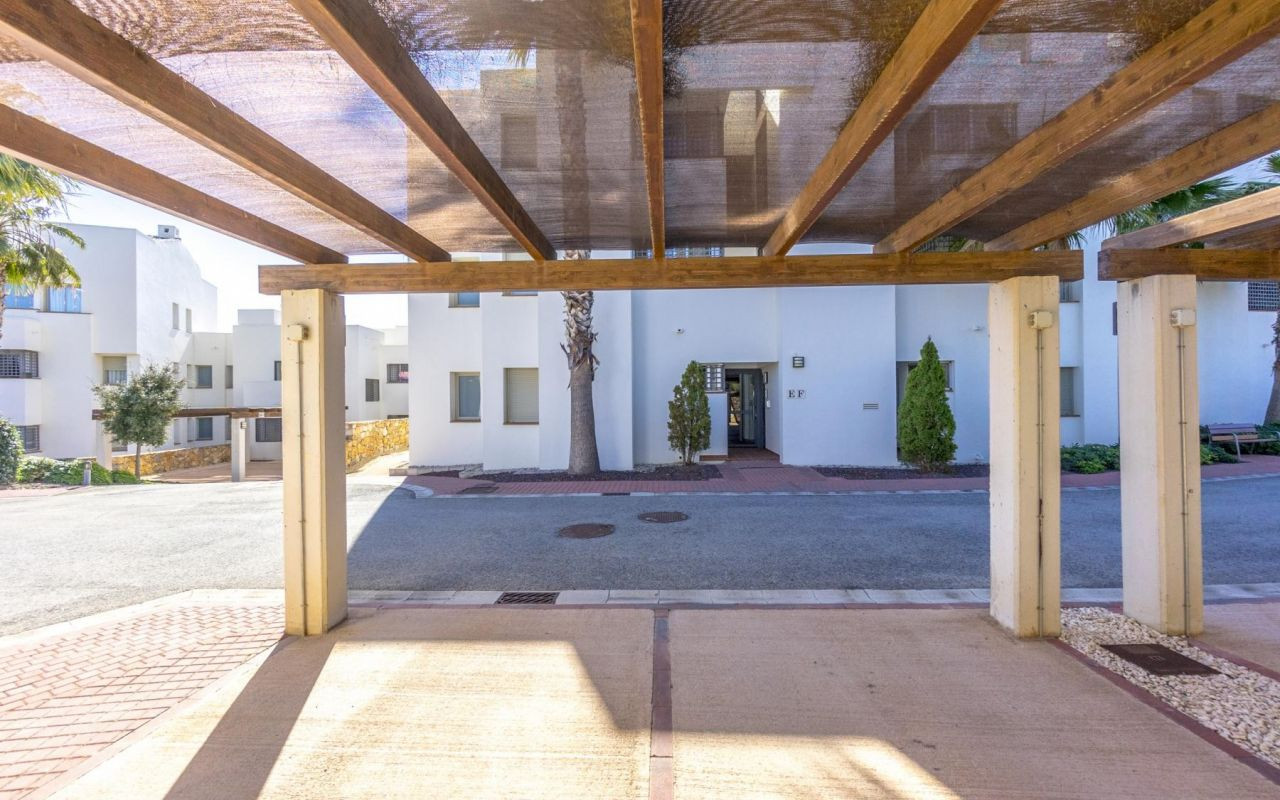 For sale - 2 Bedroom 2 Bathroom Penthouse in Orihuela Costa - Las Colinas Golf  - Alicante