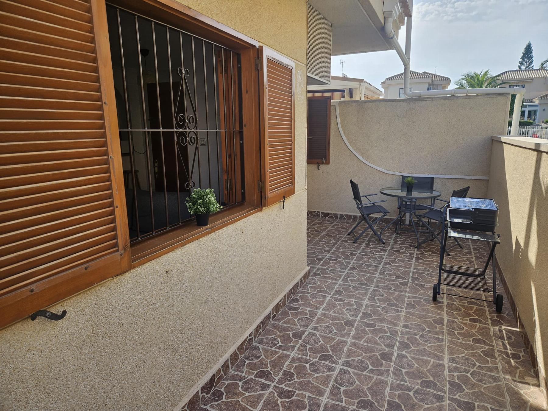 For sale - 2 Bedroom 1 Bathroom Apartamento in Orihuela Costa - Playa Flamenca  - Alicante