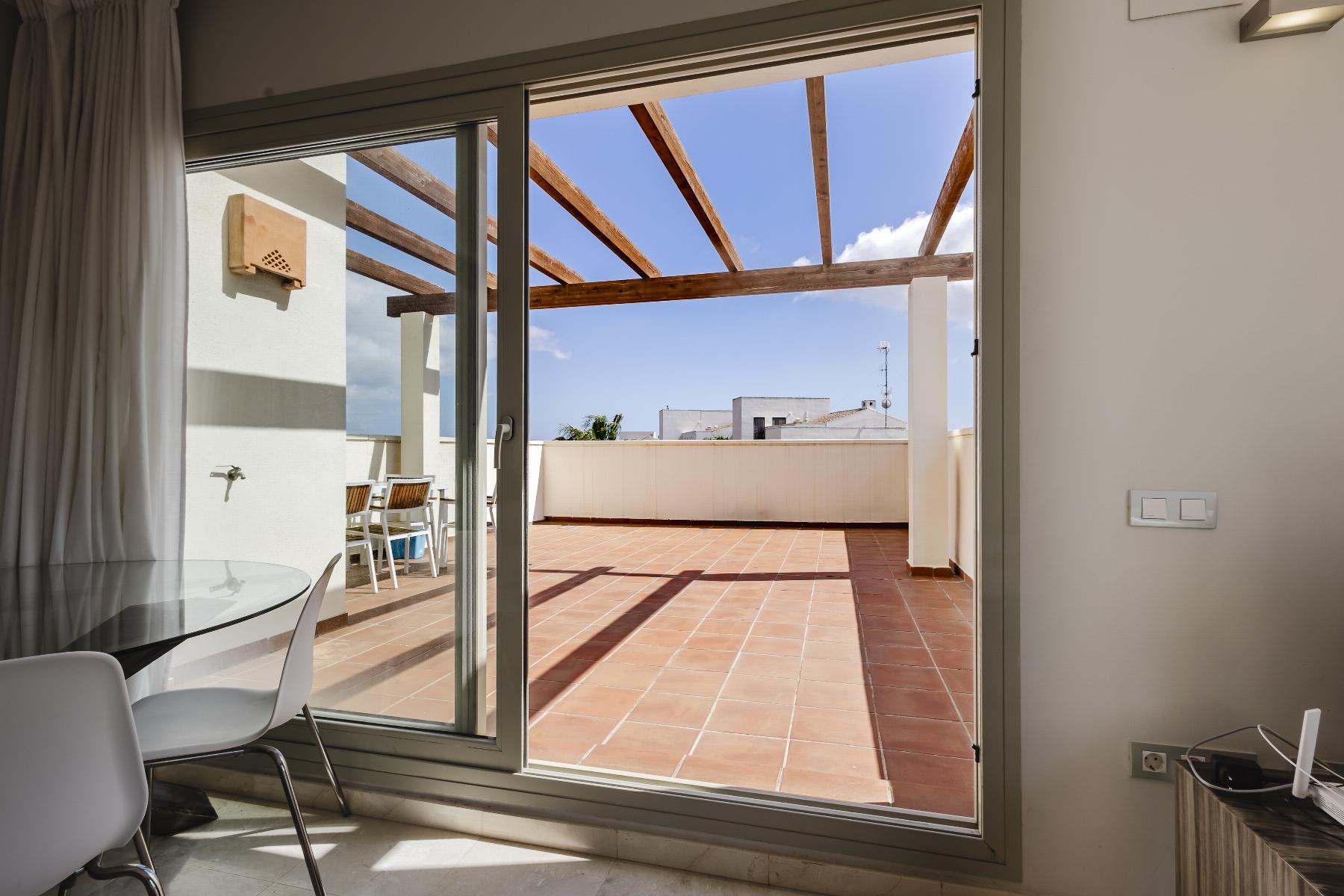 For sale - 2 Bedroom 2 Bathroom Penthouse in Las Colinas Golf - Las Colinas Golf  - Alicante