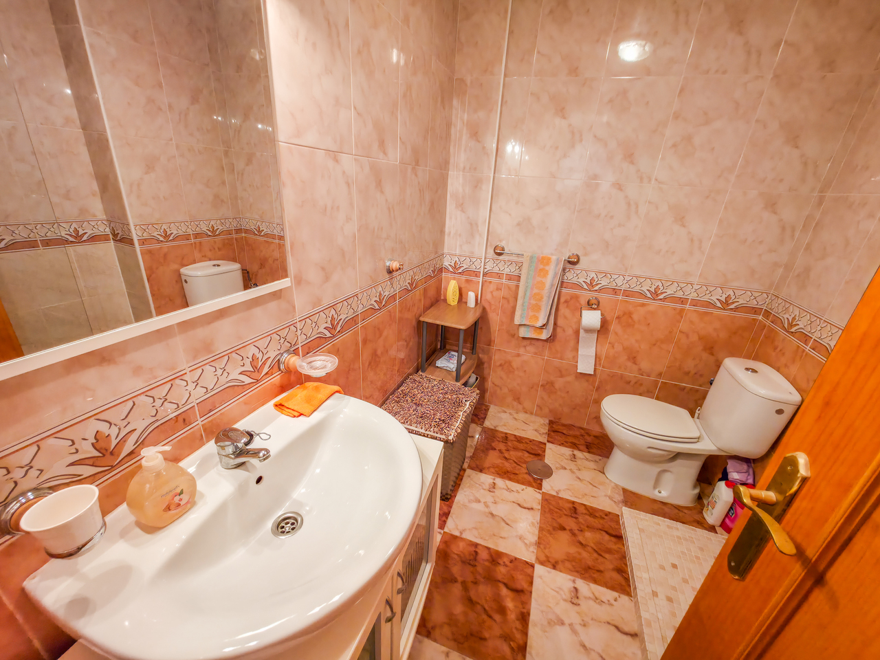 For sale - 2 Bedroom 1 Bathroom Apartment in Lomas de Cabo Roig - , Lomas de Cabo Roig, Alicante, Spain - Alicante