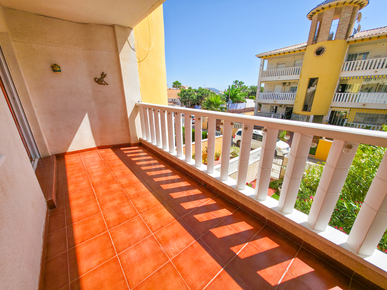For sale - 2 Bedroom 1 Bathroom Apartment in Lomas de Cabo Roig - , Lomas de Cabo Roig, Alicante, Spain - Alicante