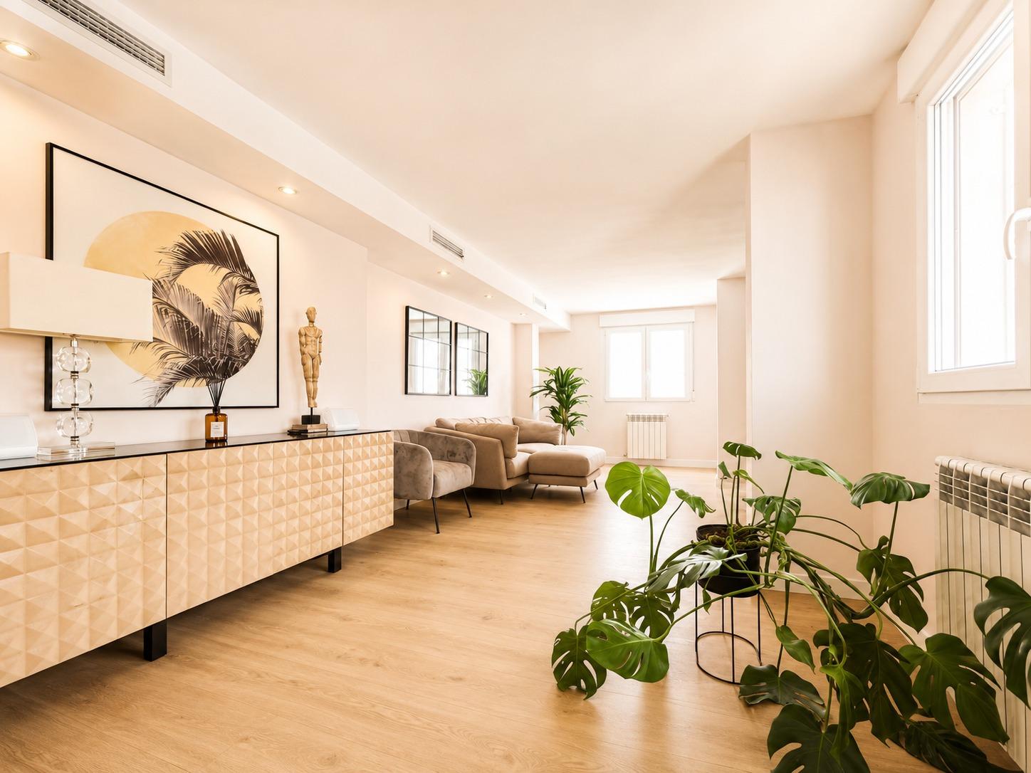 For sale - 4 Bedroom 5 Bathroom Villa in Cabo Roig - Campoamor  - Alicante