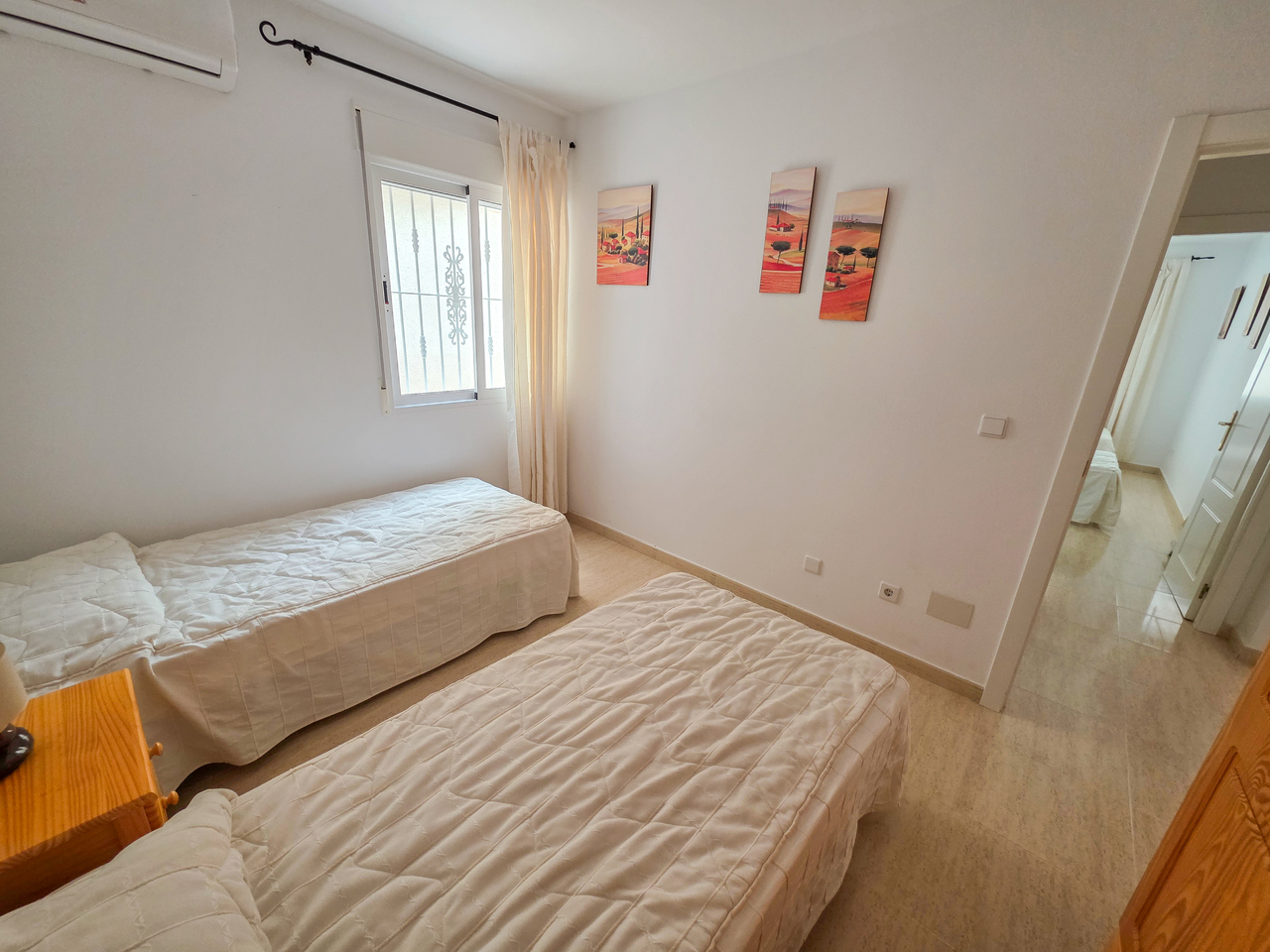 For sale - 2 Bedroom 1 Bathroom Apartment in Villamartin - , Villamartin, Alicante, Spain - Alicante