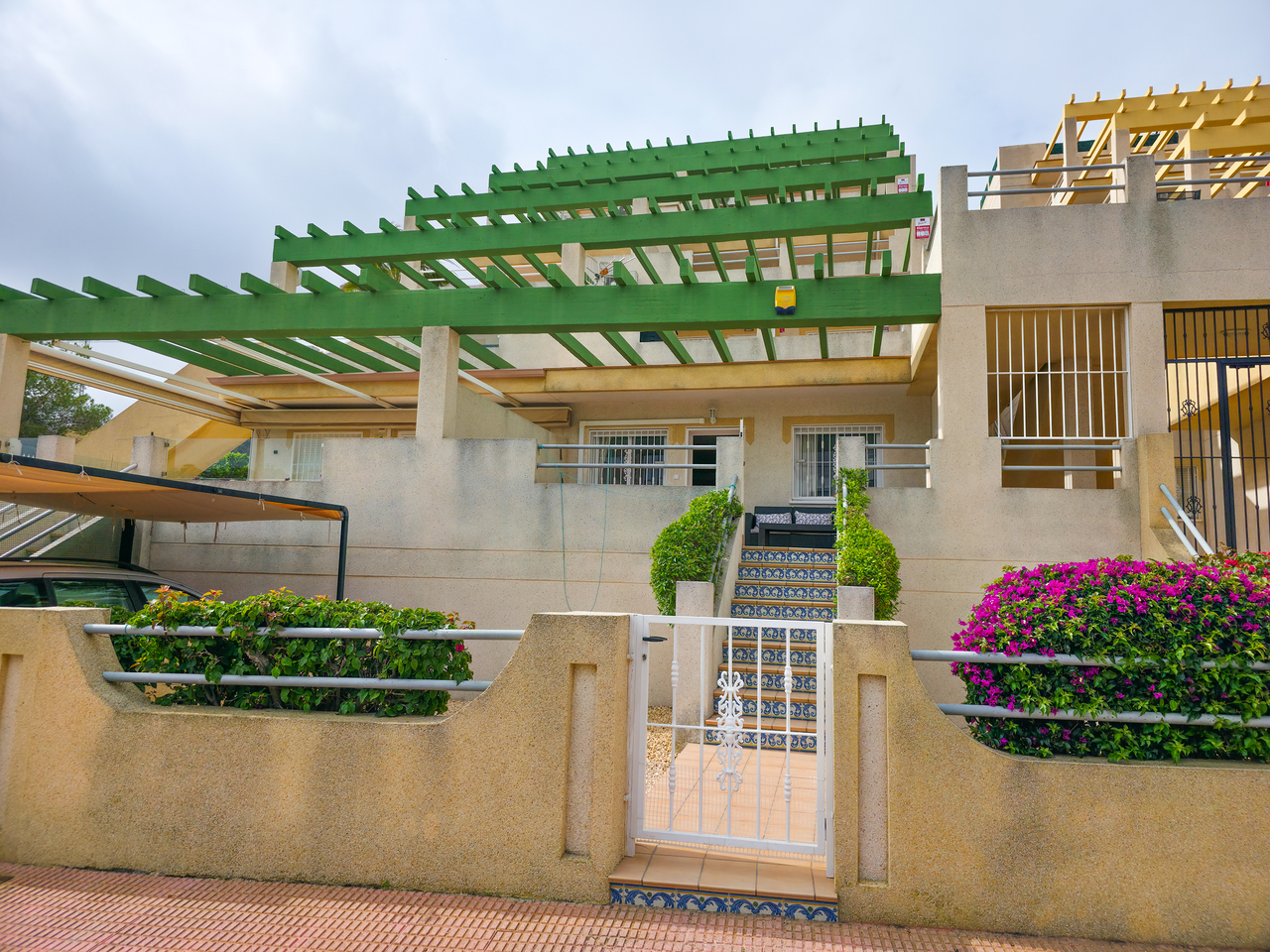 For sale - 2 Bedroom 1 Bathroom Apartment in Villamartin - , Villamartin, Alicante, Spain - Alicante
