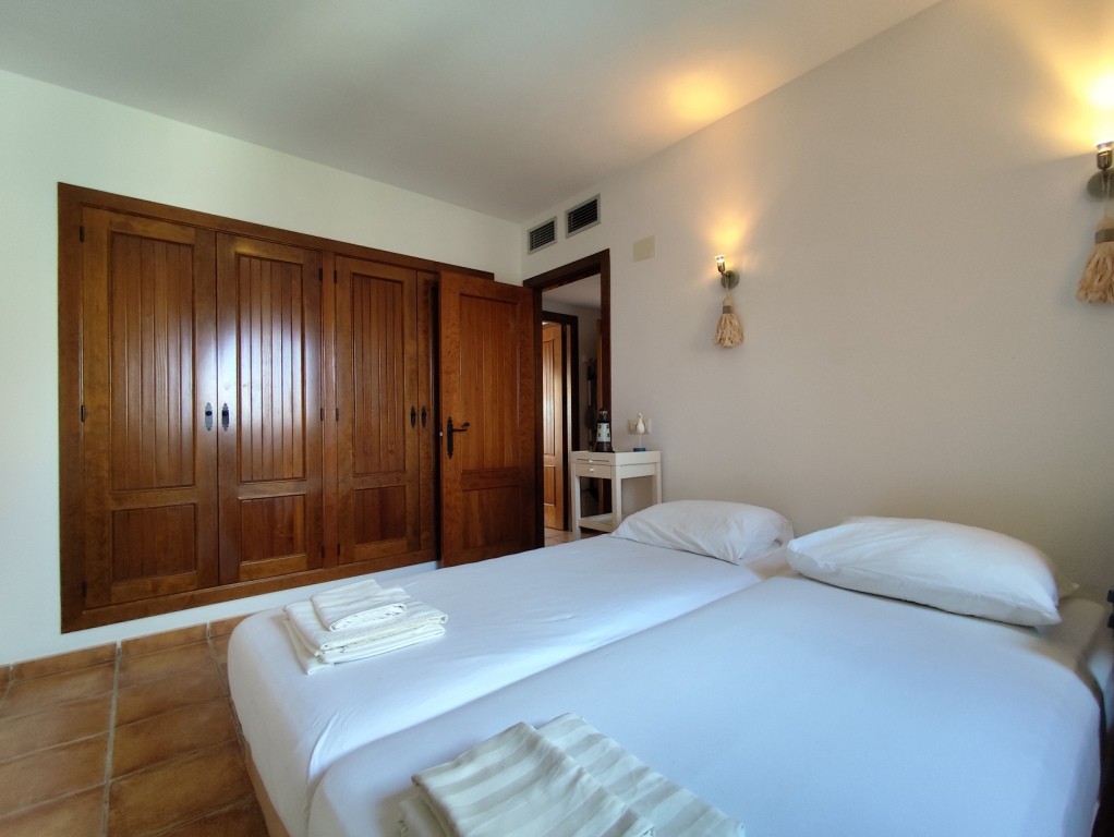 For sale - 2 Bedroom 1 Bathroom Penthouse in Punta Prima -  - Alicante