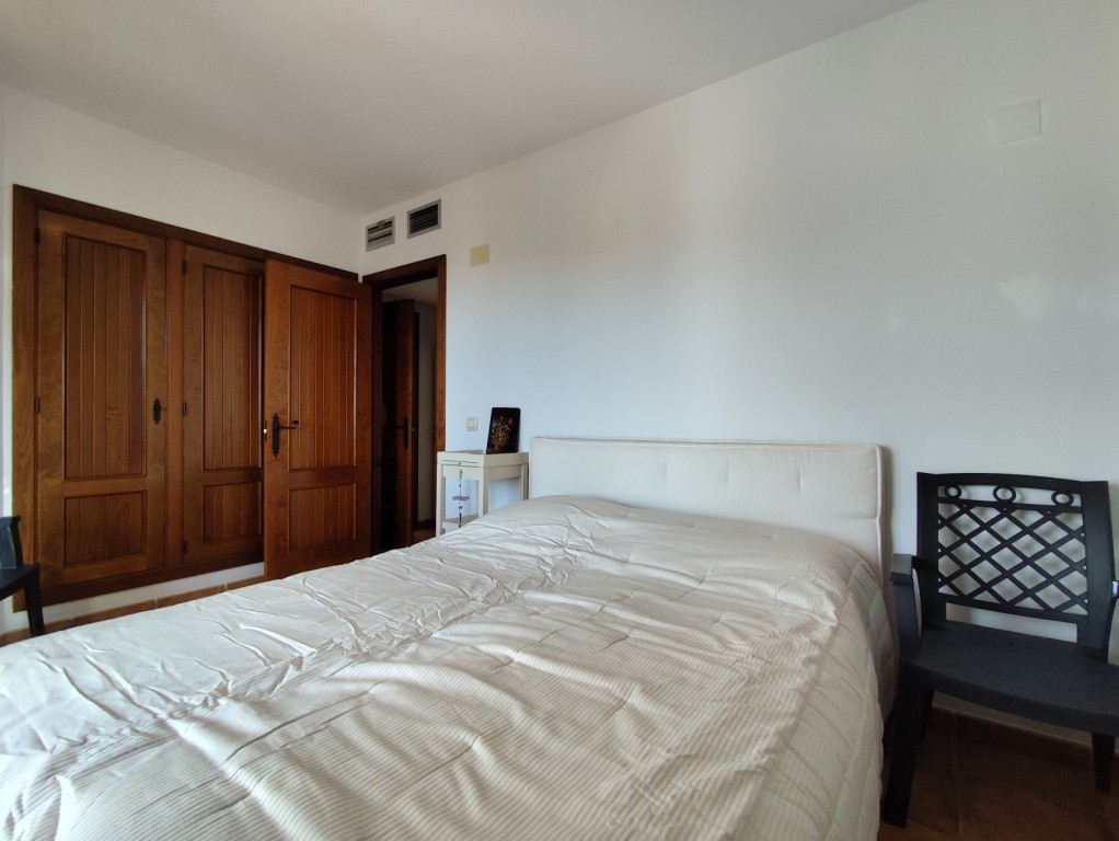 For sale - 2 Bedroom 1 Bathroom Penthouse in Punta Prima -  - Alicante