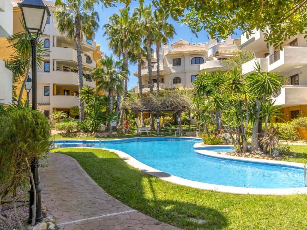2 Bedroom 1 Bathroom Penthouse in Punta Prima