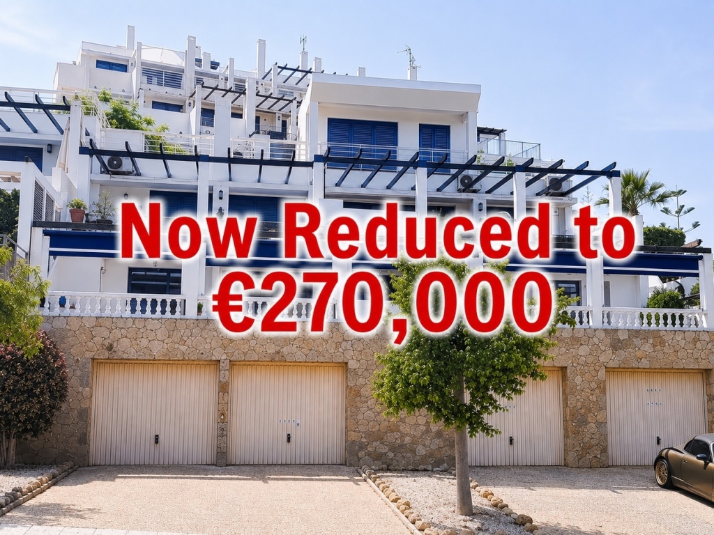 3 Bedroom 2 Bathroom Apartment in Las Ramblas Golf