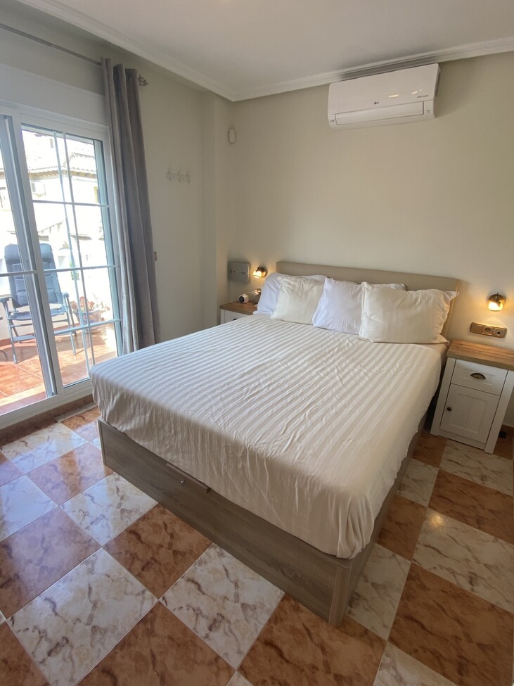 For sale - 2 Bedroom 2 Bathroom Townhouse in Lomas de Cabo Roig - Costa Blanca  - Alicante