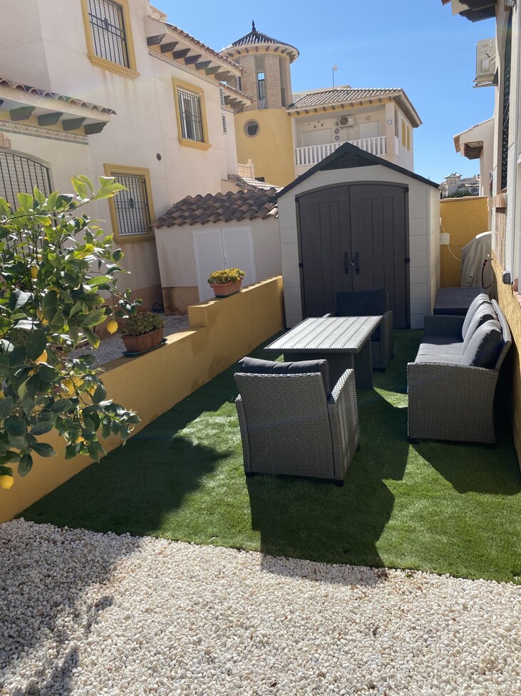 For sale - 2 Bedroom 2 Bathroom Townhouse in Lomas de Cabo Roig - Costa Blanca  - Alicante