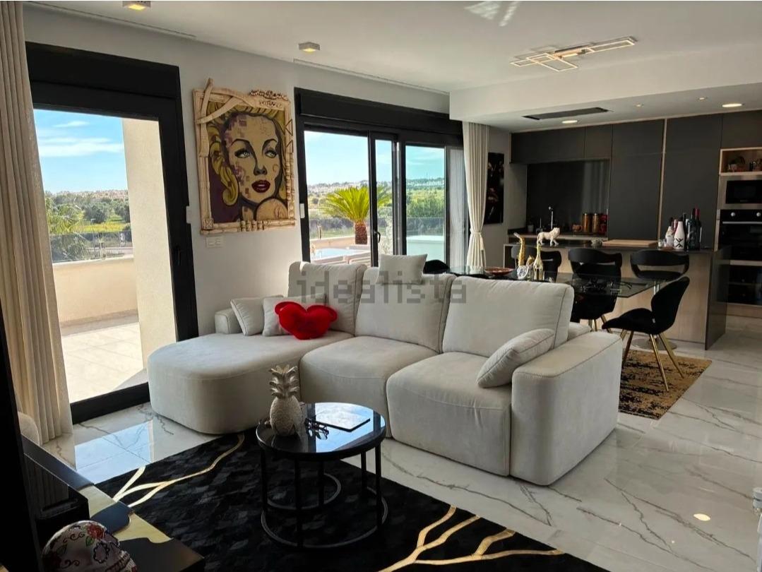 For sale - 4 Bedroom 2 Bathroom Penthouse in Orihuela Costa - Los Almendros-la Florida  - Alicante