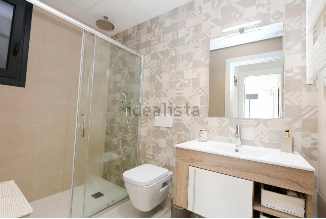 For sale - 4 Bedroom 2 Bathroom Penthouse in Orihuela Costa - Los Almendros-la Florida  - Alicante