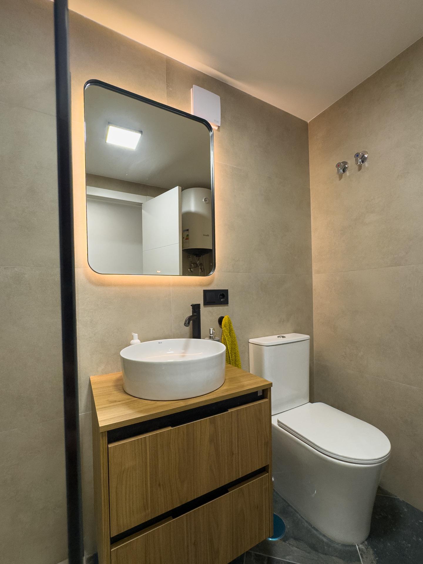 For sale - 2 Bedroom 1 Bathroom Apartment in Torrevieja - Curva Del Palangre  - Alicante