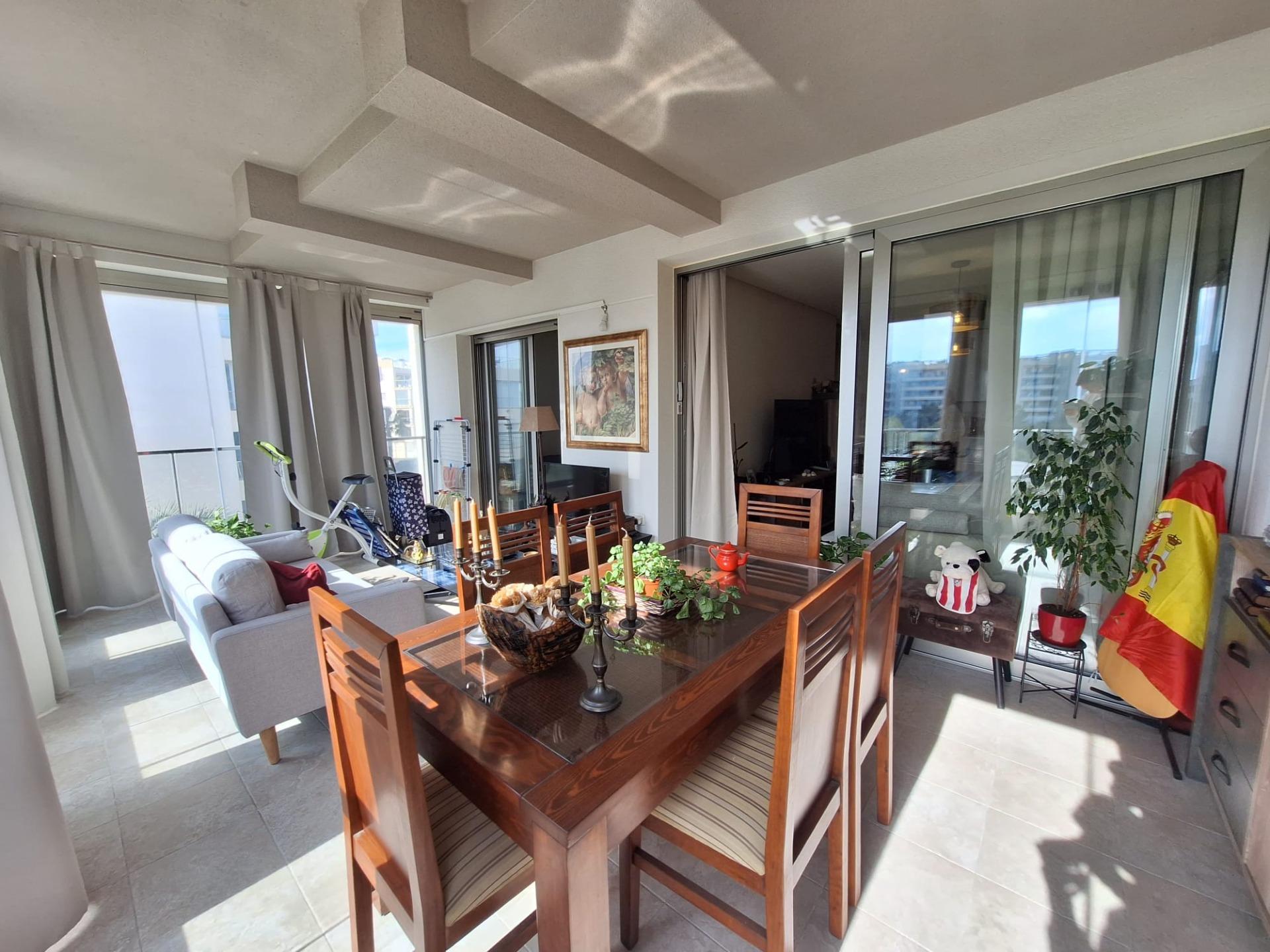 For sale - 3 Bedroom 2 Bathroom Apartment in Orihuela Costa - Los Dolses  - Alicante