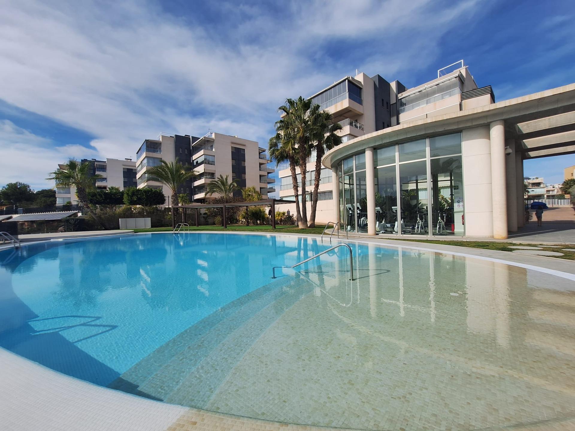 For sale - 3 Bedroom 2 Bathroom Apartment in Orihuela Costa - Los Dolses  - Alicante