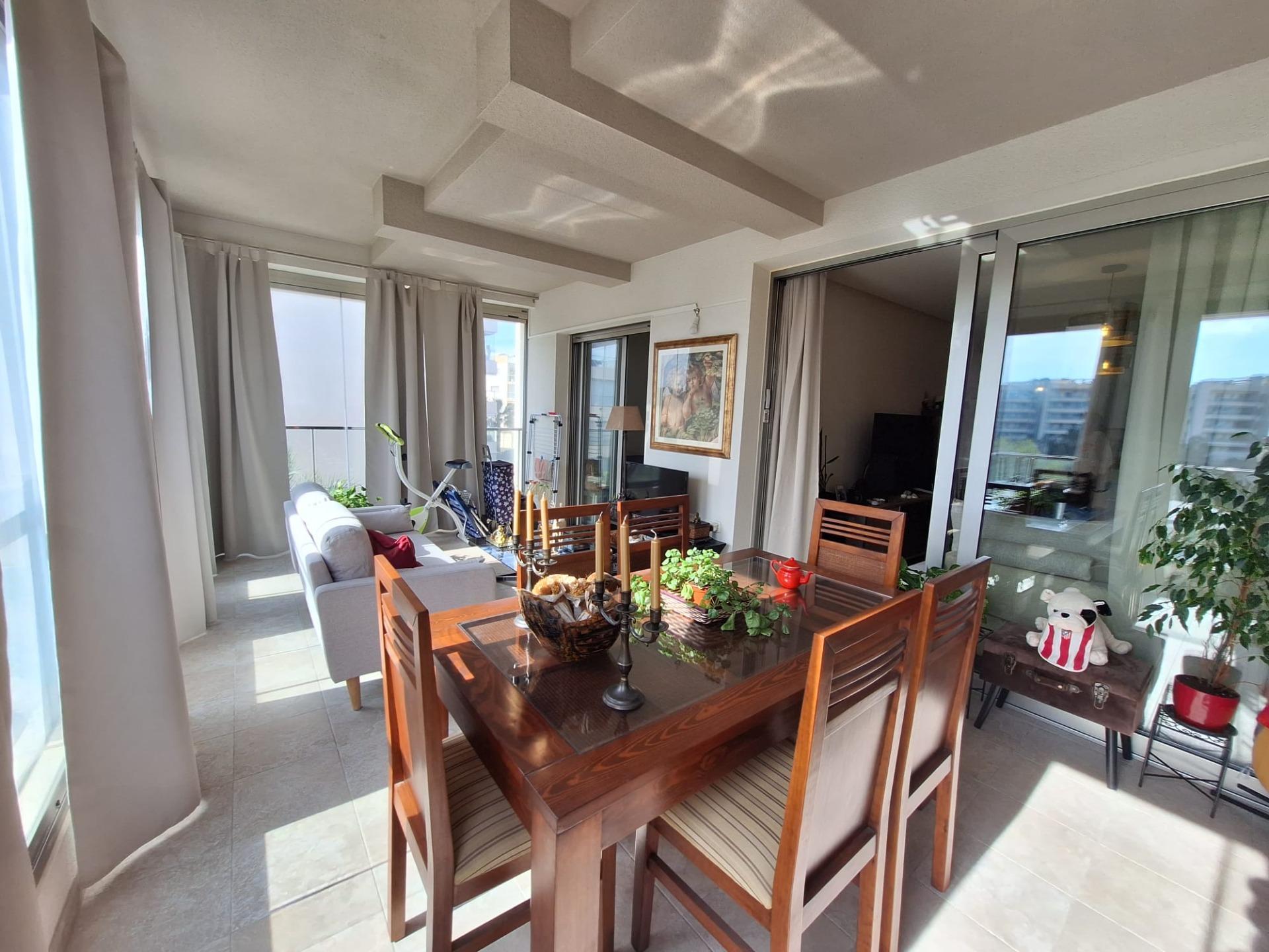 For sale - 3 Bedroom 2 Bathroom Apartment in Orihuela Costa - Los Dolses  - Alicante