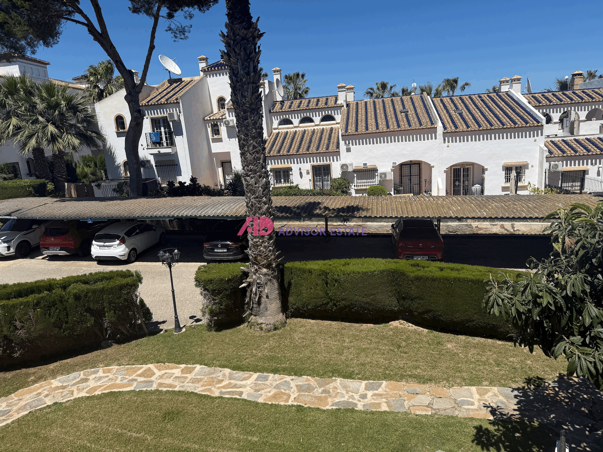For sale - 2 Bedroom 1 Bathroom Apartment in Orihuela Costa - Costa Blanca  - Alicante