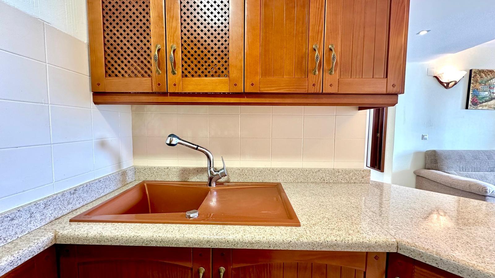 For sale - 3 Bedroom 2 Bathroom Apartment in Torrevieja - Los Frutales  - Alicante