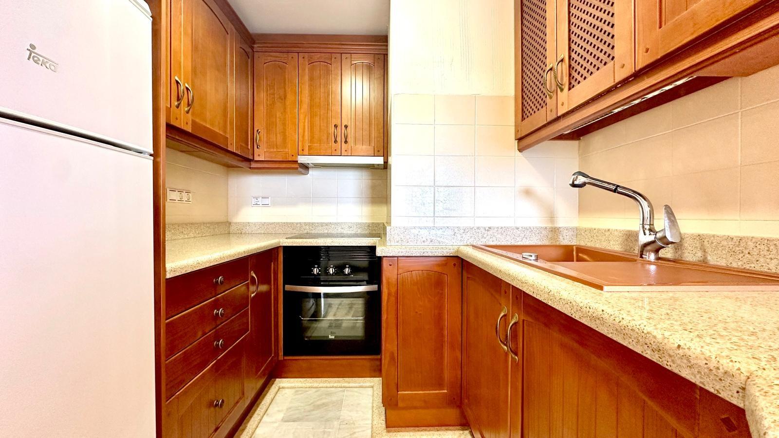 For sale - 3 Bedroom 2 Bathroom Apartment in Torrevieja - Los Frutales  - Alicante