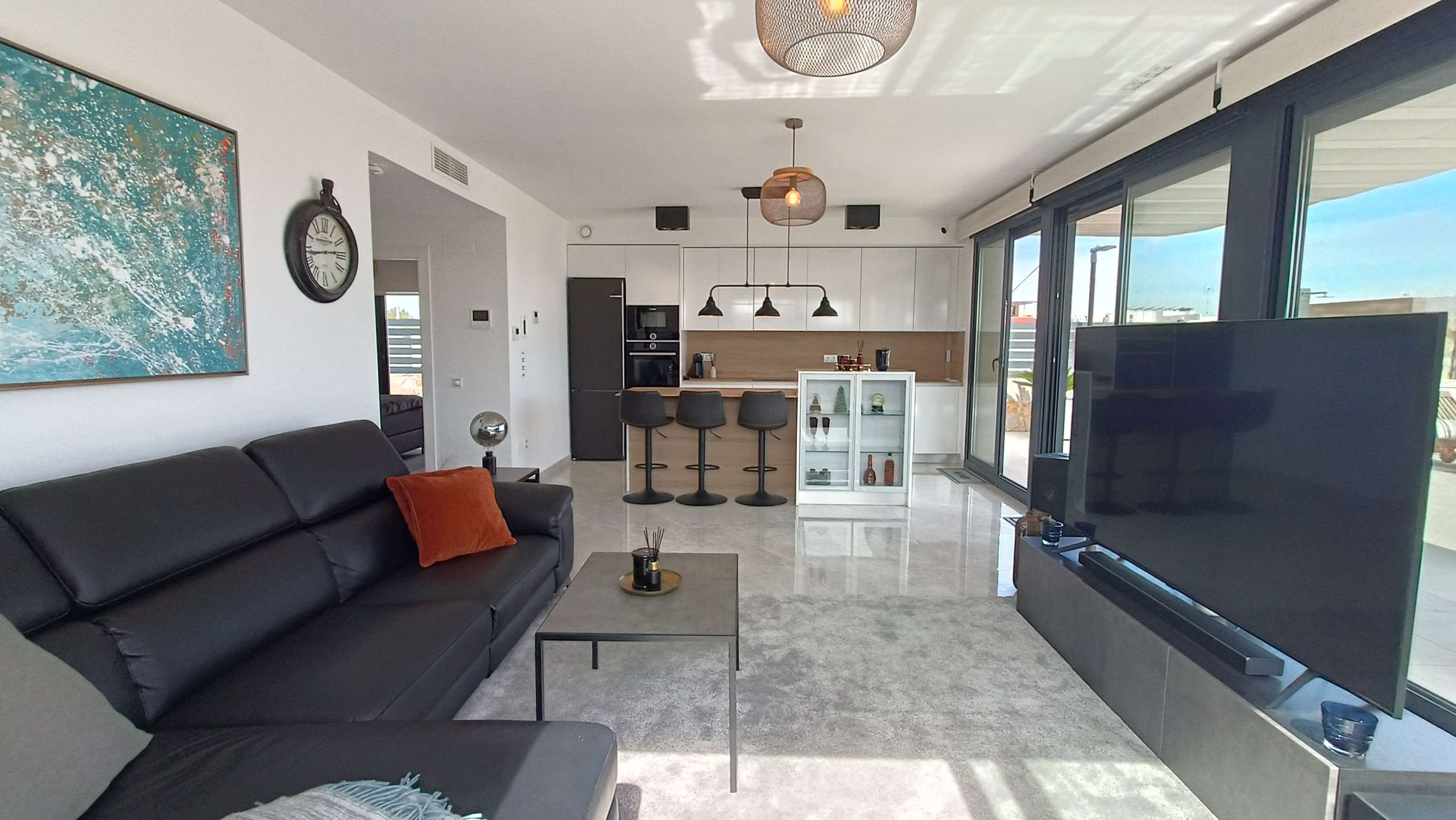 For sale - 3 Bedroom 4 Bathroom Villa in Algorfa - Inland  - Alicante