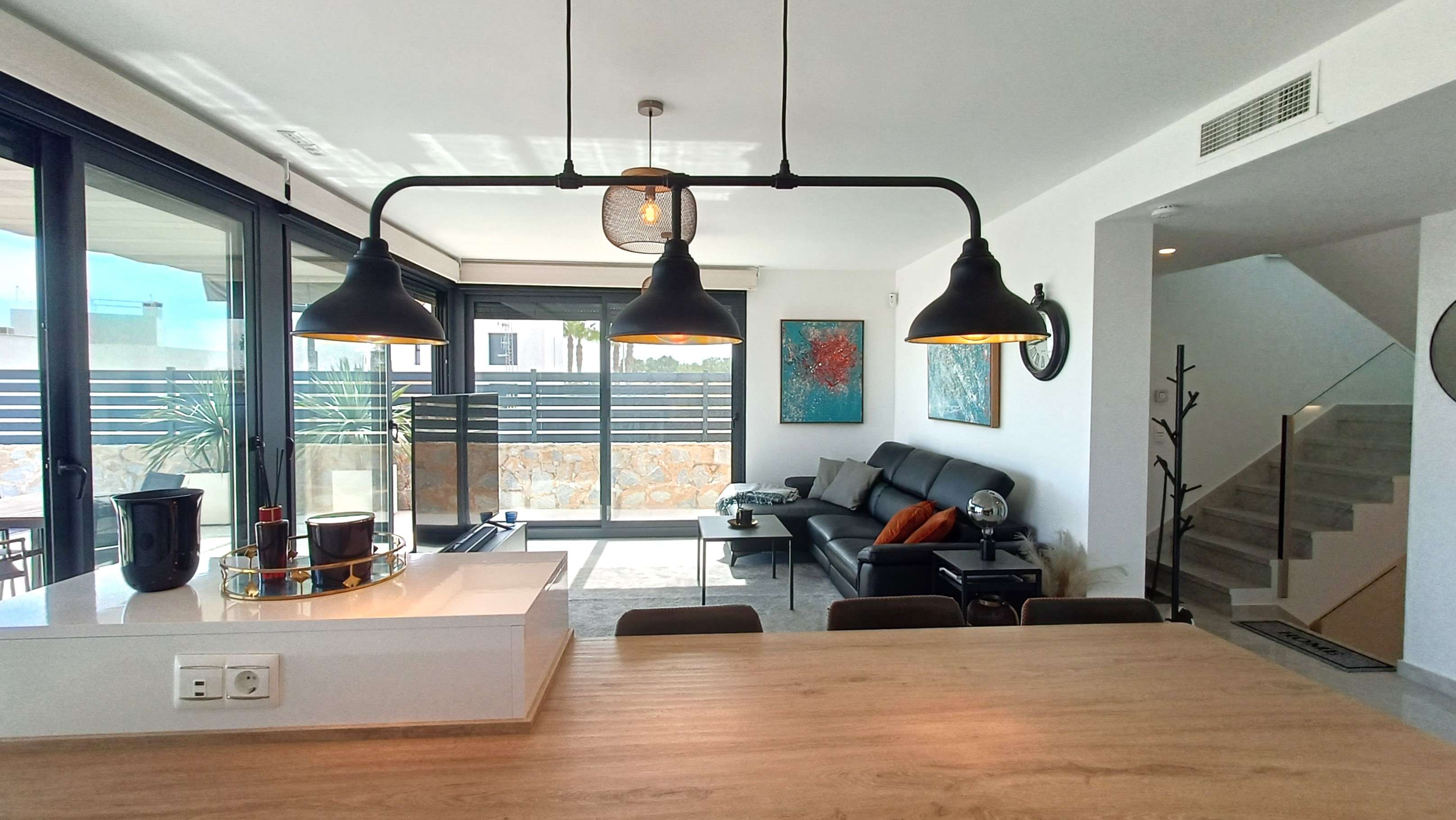 For sale - 3 Bedroom 4 Bathroom Villa in Algorfa - Inland  - Alicante