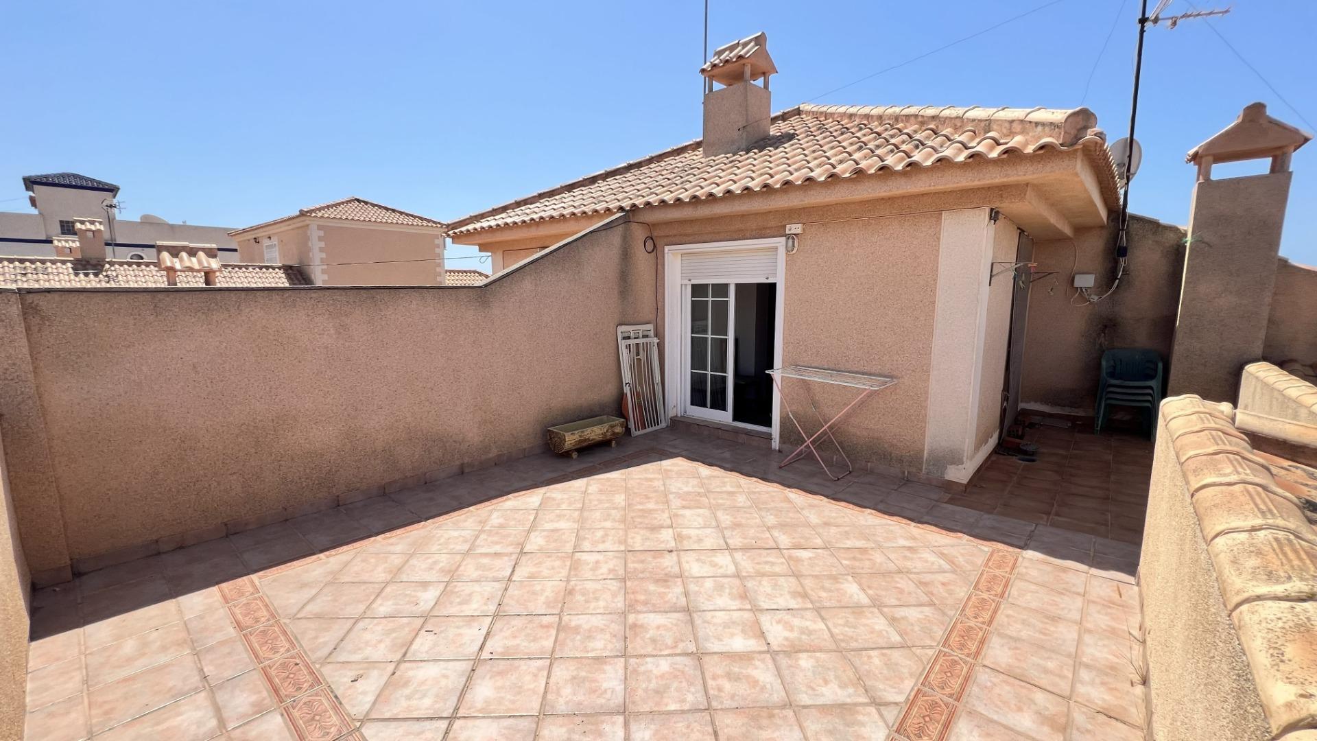 For sale - 4 Bedroom 2 Bathroom Semi Detached in Torrevieja - aguas nuevas  - Alicante