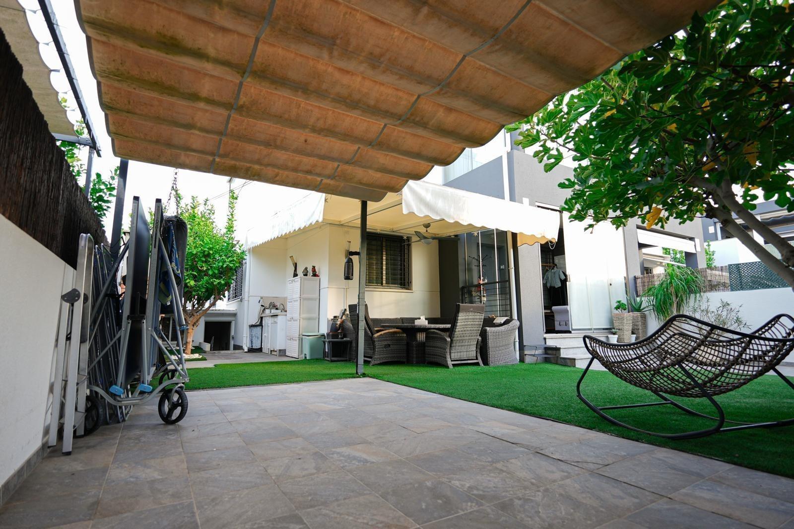 For sale - 3 Bedroom 2 Bathroom Town House in Torrevieja - aguas nuevas  - Alicante