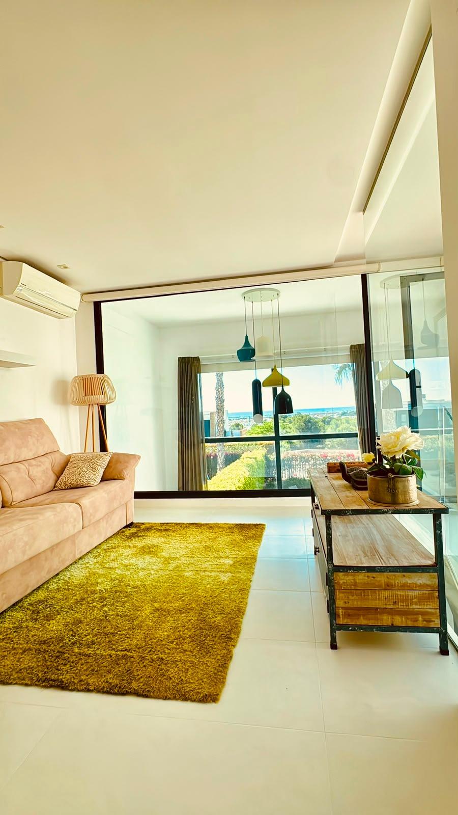 For sale - 3 Bedroom 2 Bathroom Town House in Orihuela Costa - Villamartin  - Alicante