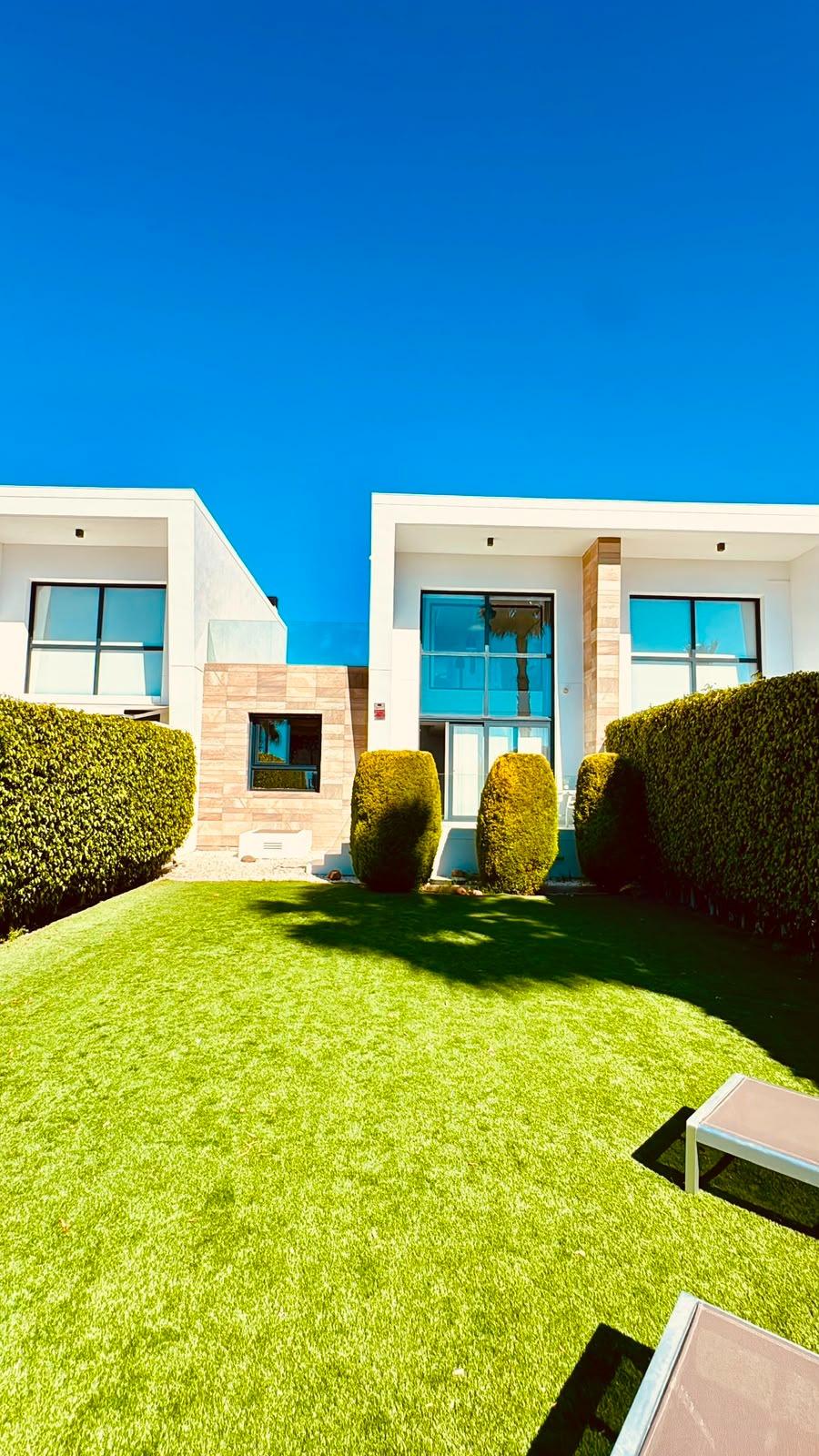 For sale - 3 Bedroom 2 Bathroom Town House in Orihuela Costa - Villamartin  - Alicante