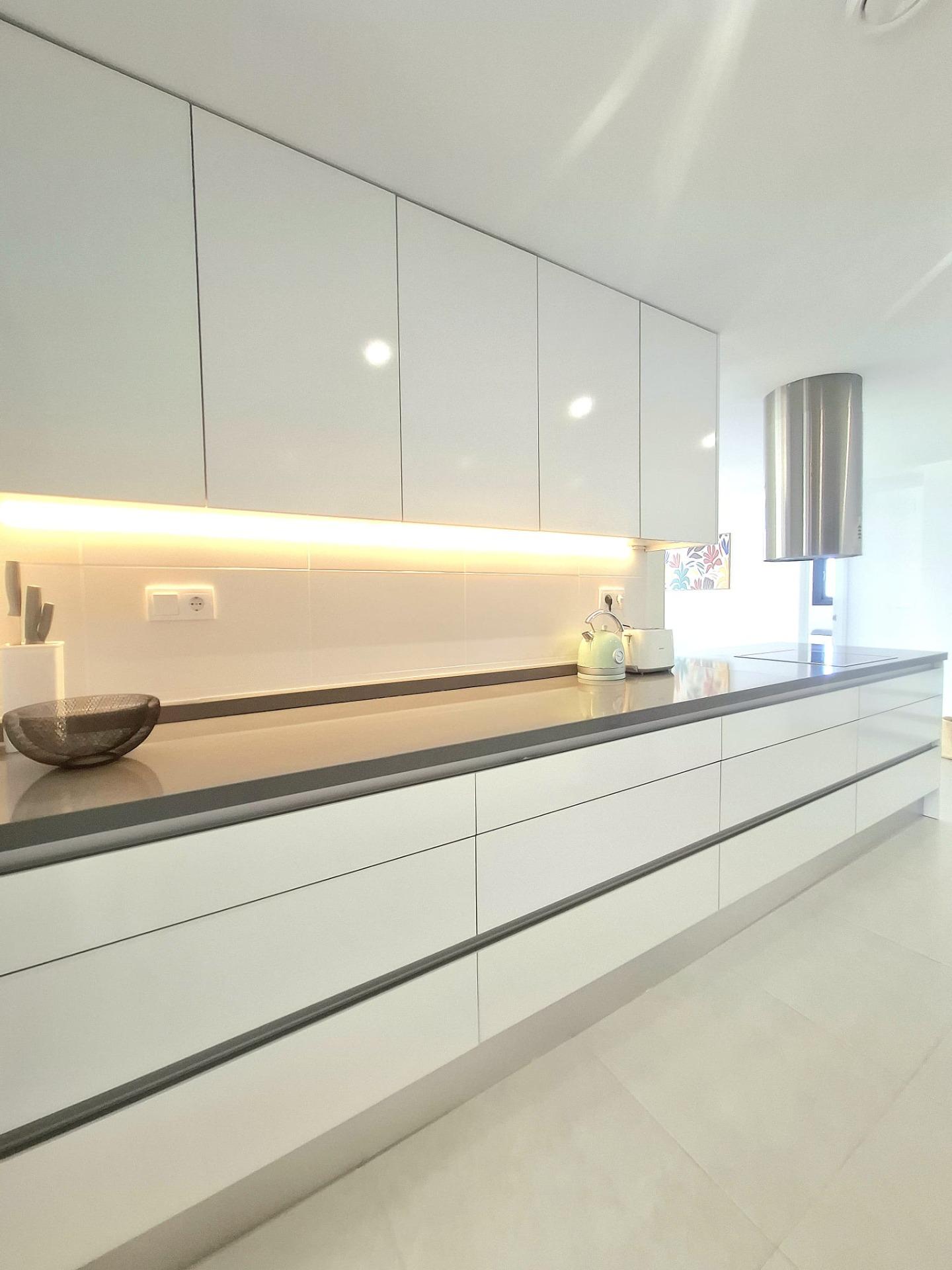 For sale - 3 Bedroom 2 Bathroom Apartment in Orihuela Costa - Villamartin  - Alicante