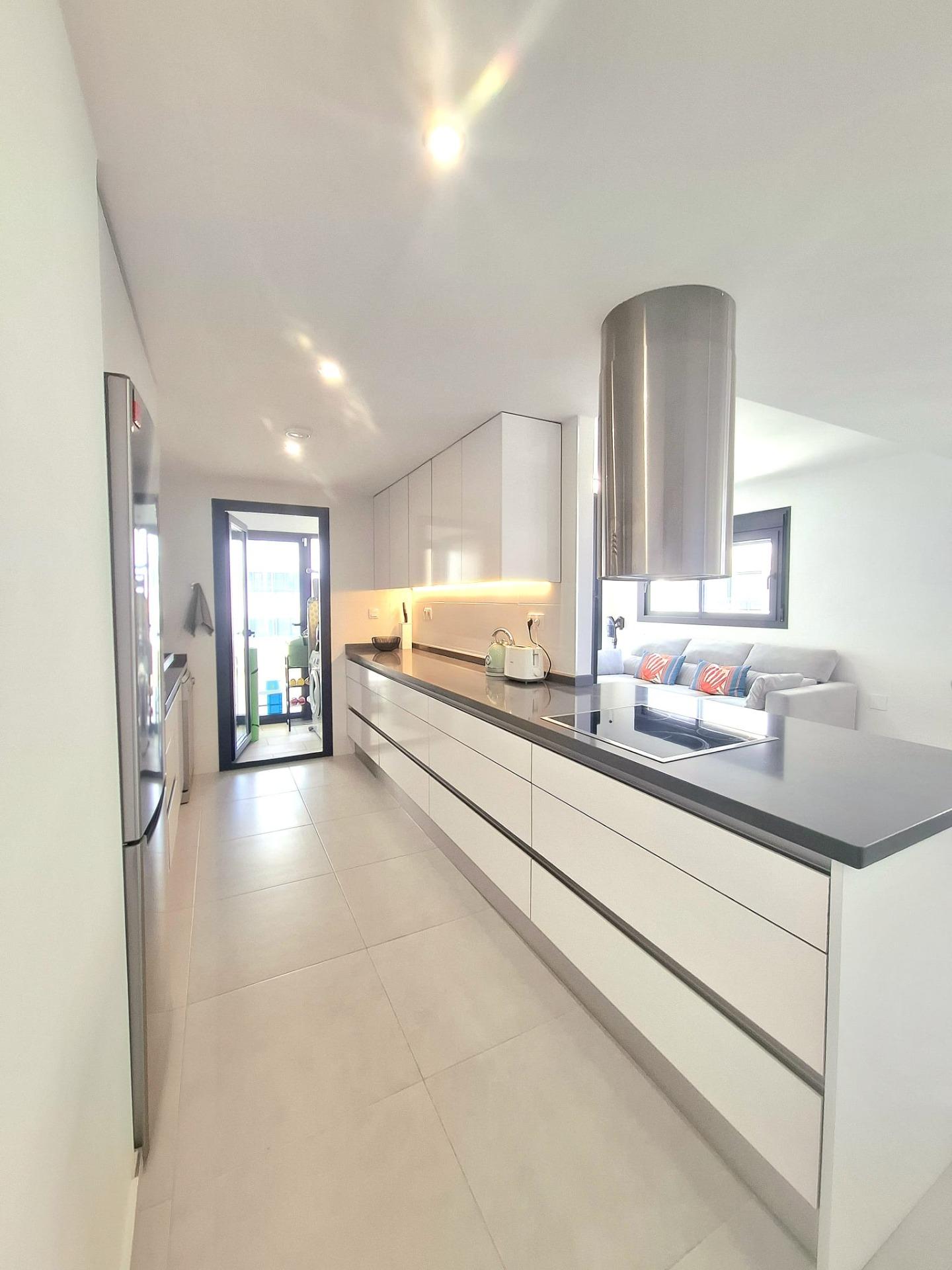 For sale - 3 Bedroom 2 Bathroom Apartment in Orihuela Costa - Villamartin  - Alicante