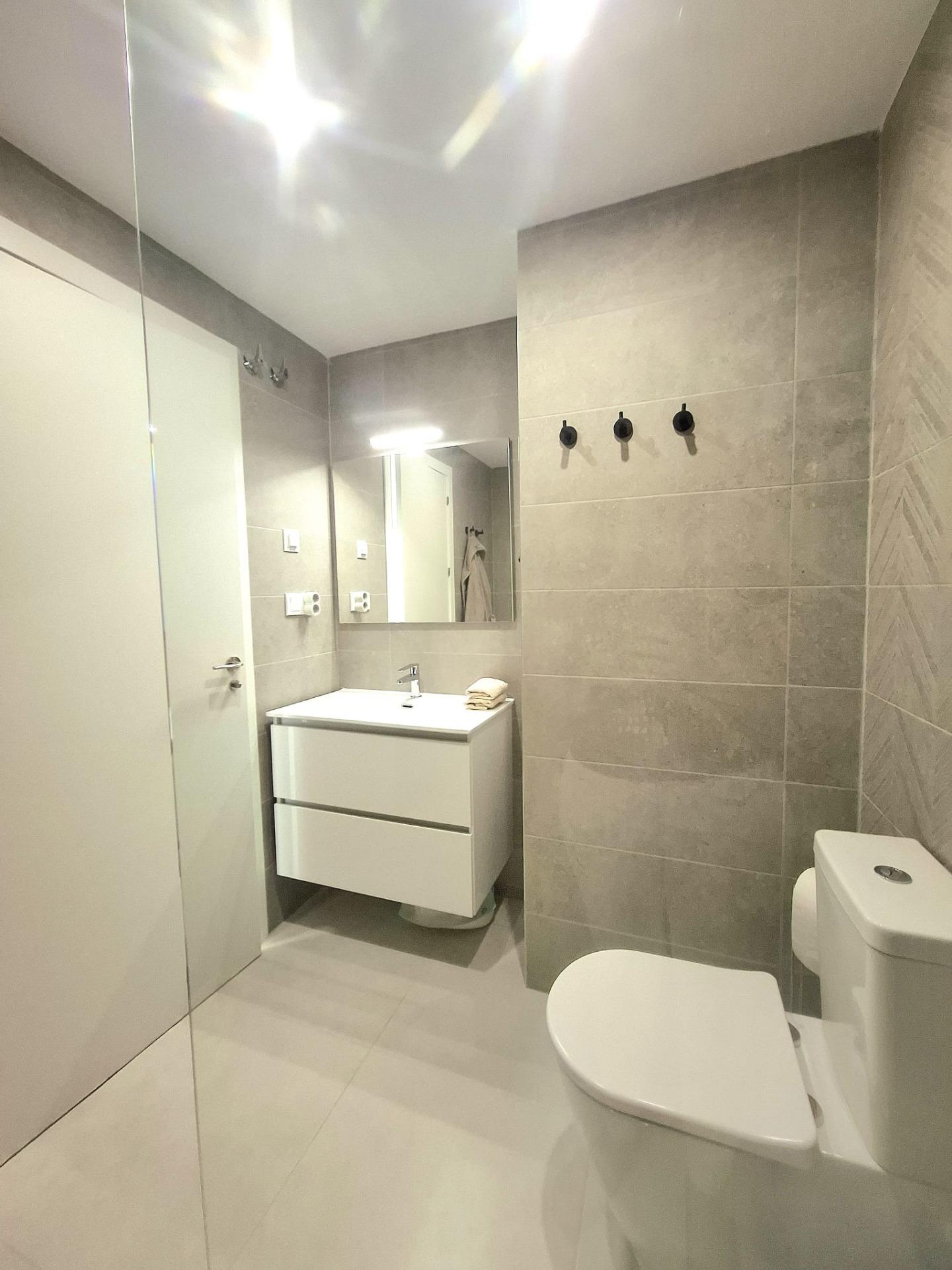 For sale - 3 Bedroom 2 Bathroom Apartment in Orihuela Costa - Villamartin  - Alicante