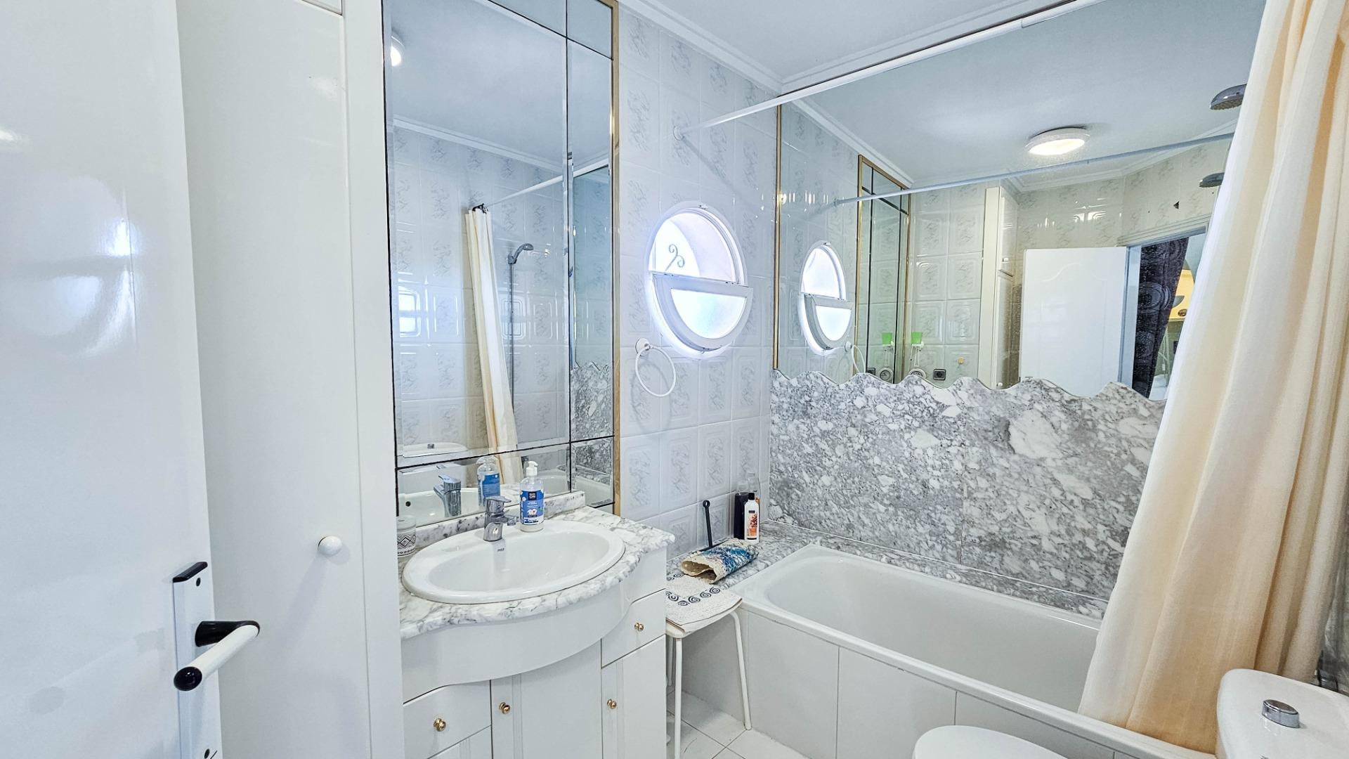 For sale - 2 Bedroom 1 Bathroom Bungalow in Orihuela Costa - Los Altos  - Alicante