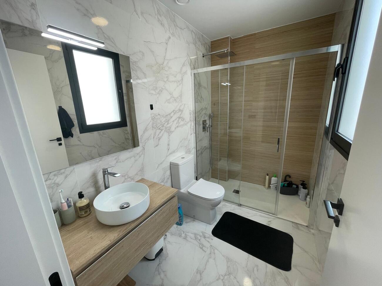 For sale - 3 Bedroom 3 Bathroom Villa in Benijofar -  - Alicante