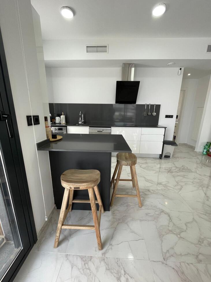For sale - 3 Bedroom 3 Bathroom Villa in Benijofar -  - Alicante