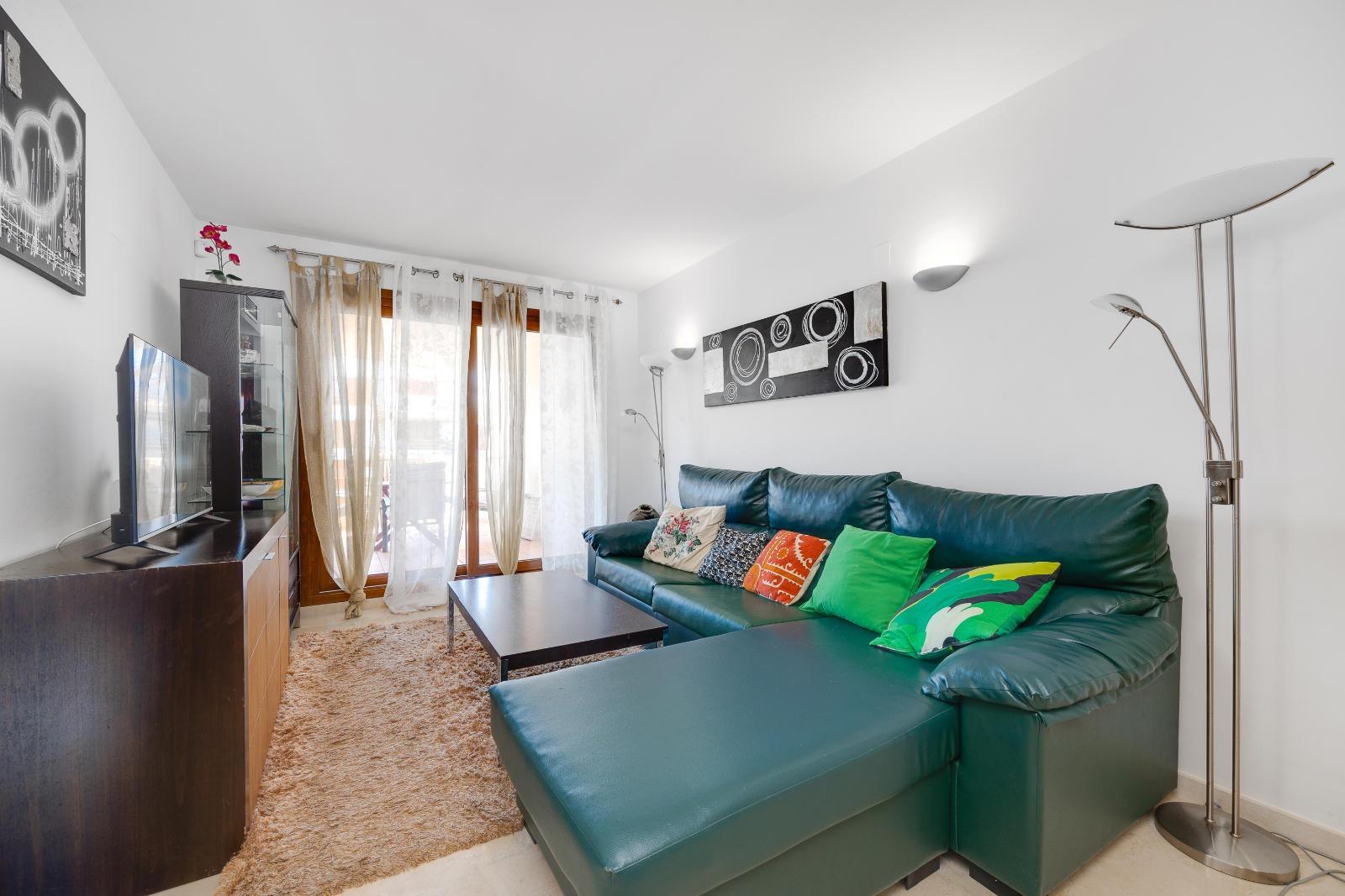 For sale - 2 Bedroom 1 Bathroom Apartment in Torrevieja - Punta Prima  - Alicante
