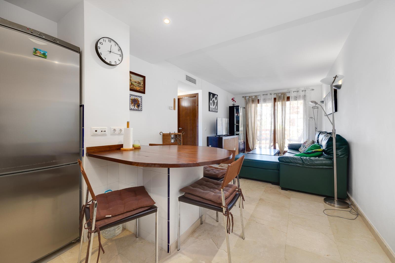 For sale - 2 Bedroom 1 Bathroom Apartment in Torrevieja - Punta Prima  - Alicante