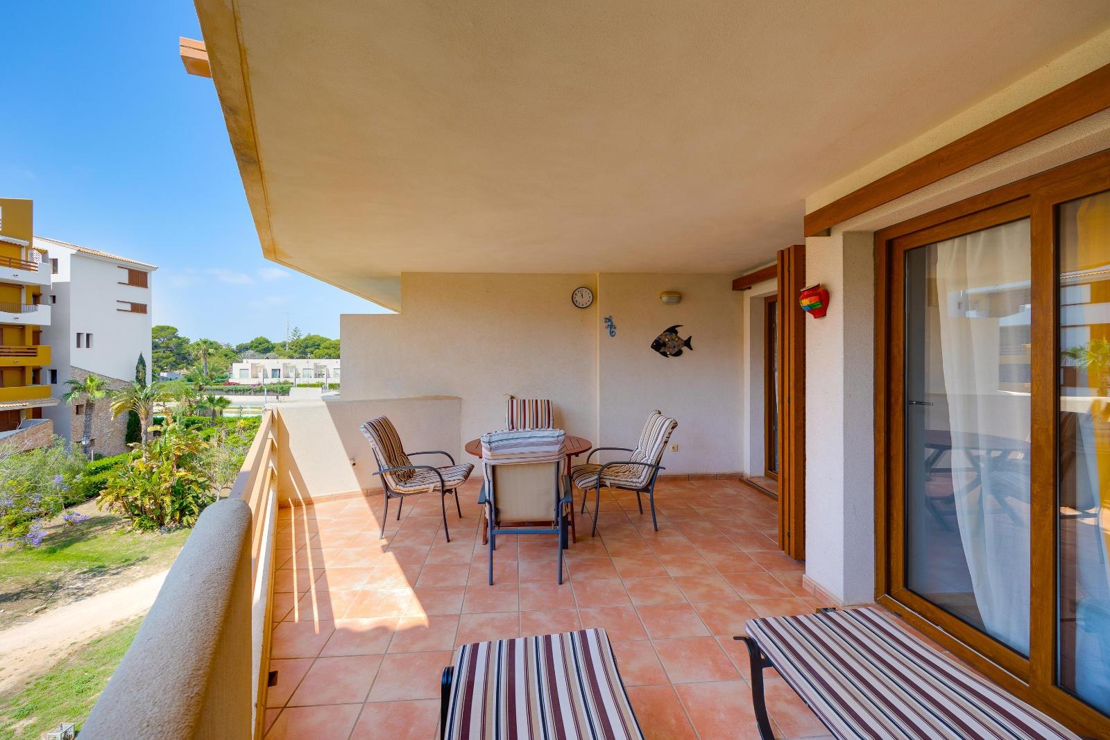 For sale - 2 Bedroom 1 Bathroom Apartment in Torrevieja - Punta Prima  - Alicante