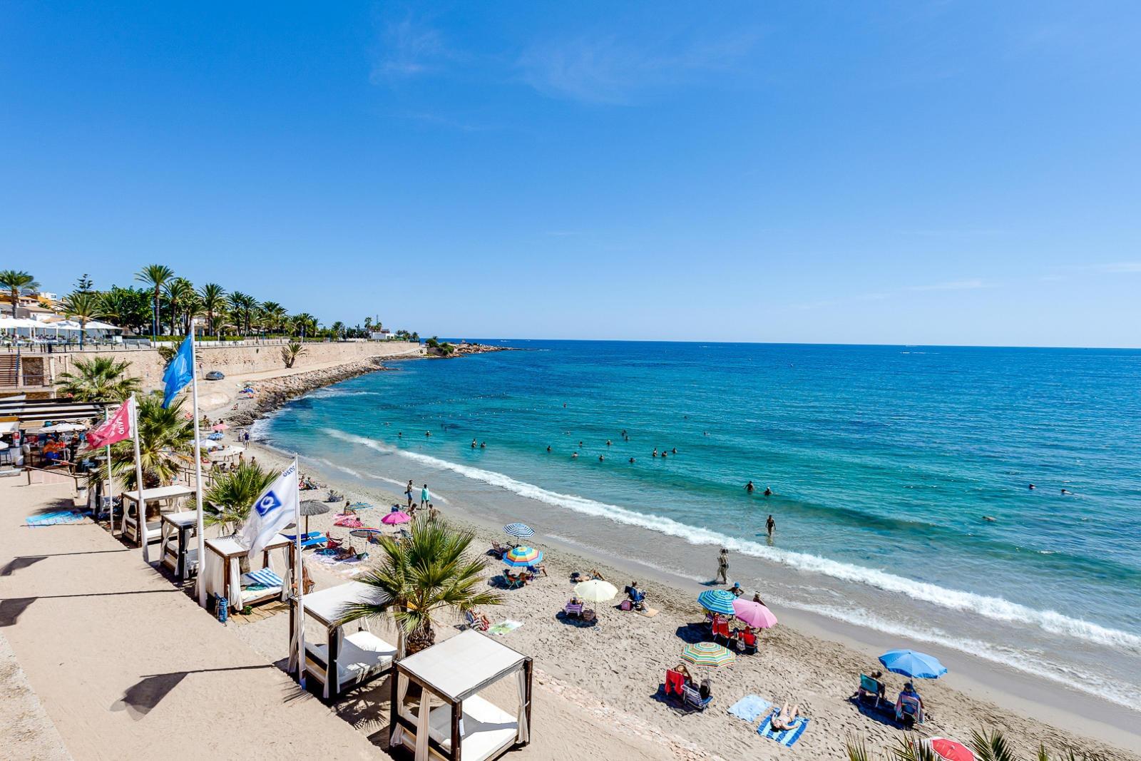 For sale - 2 Bedroom 1 Bathroom Apartment in Torrevieja - Punta Prima  - Alicante